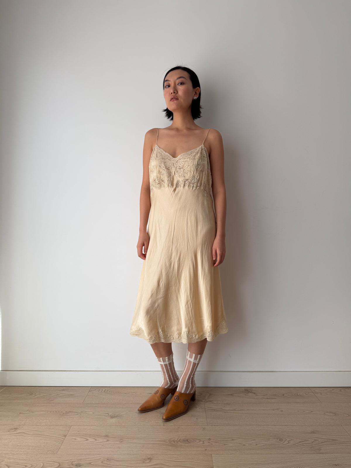 1930s Beige Silk Lace Slip Dress, Romantic Floral Antique Embroidered Appliqué Dress