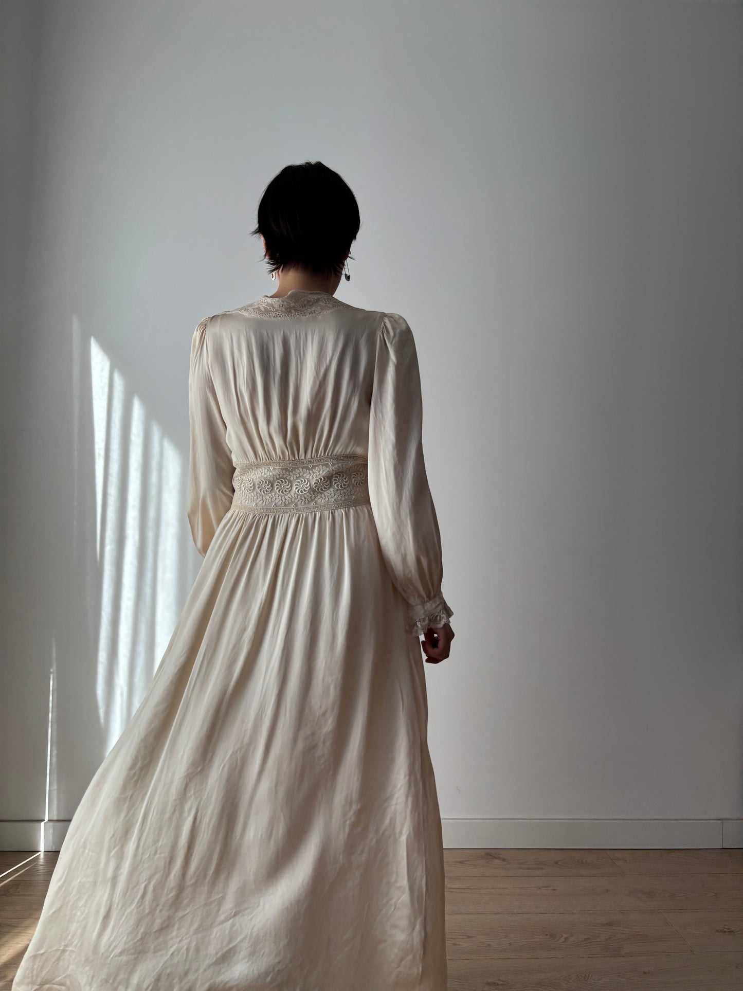 1930s French Lace Negligee: Silk & Lace Bridal Robe