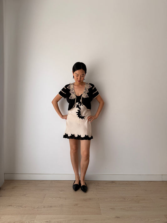 Vintage Black Pure Silk Lace Bed Jacket With Ribbon Closure