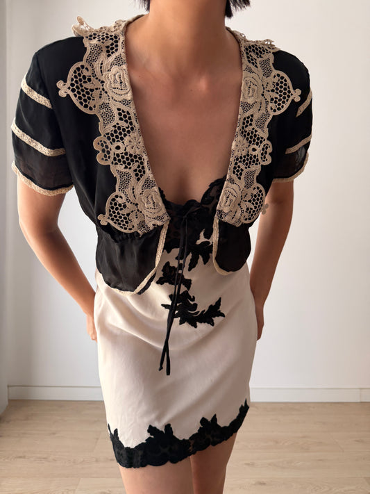 Vintage Black Pure Silk Lace Bed Jacket With Ribbon Closure