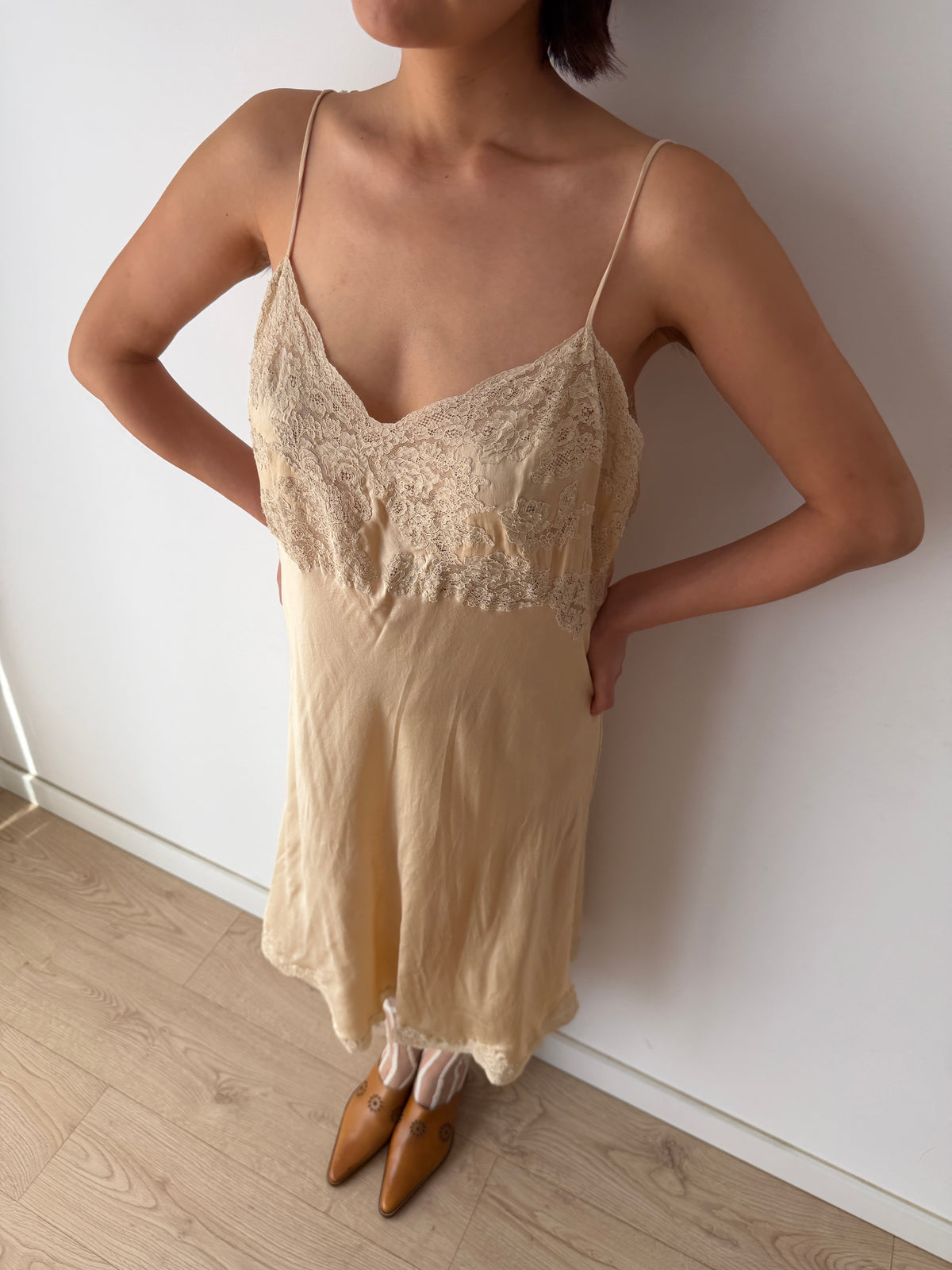 1930s Beige Silk Lace Slip Dress, Romantic Floral Antique Embroidered Appliqué Dress