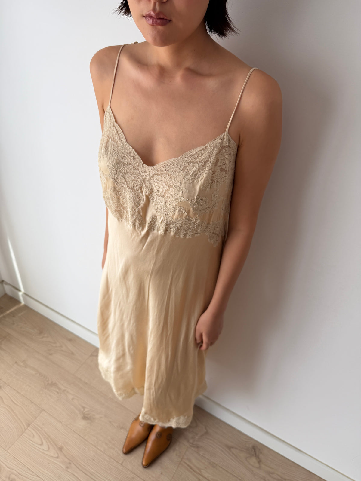 1930s Beige Silk Lace Slip Dress, Romantic Floral Antique Embroidered Appliqué Dress