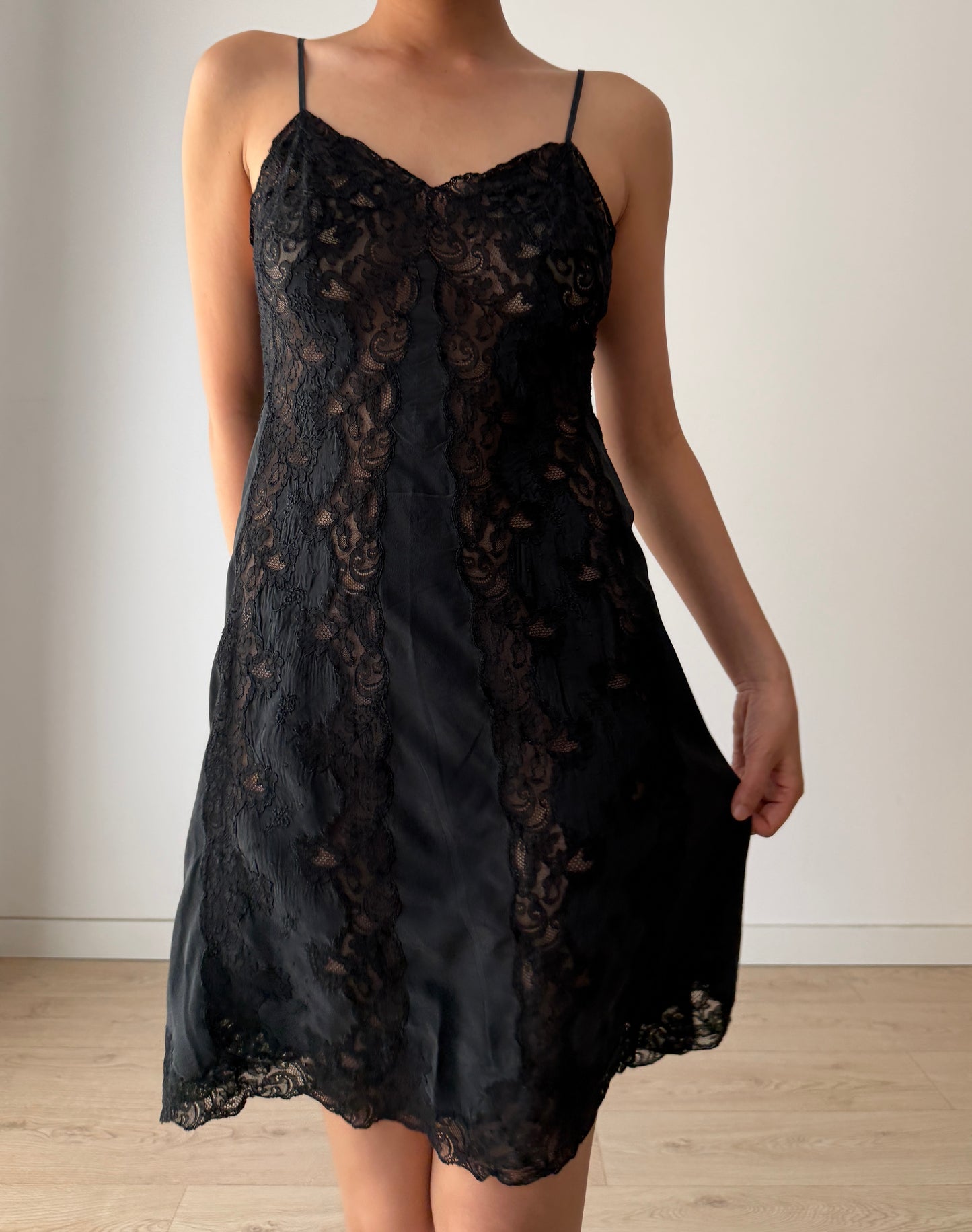 Vintage Black Silk Lace Nightgown: 1930s Floral Embroidery Slip