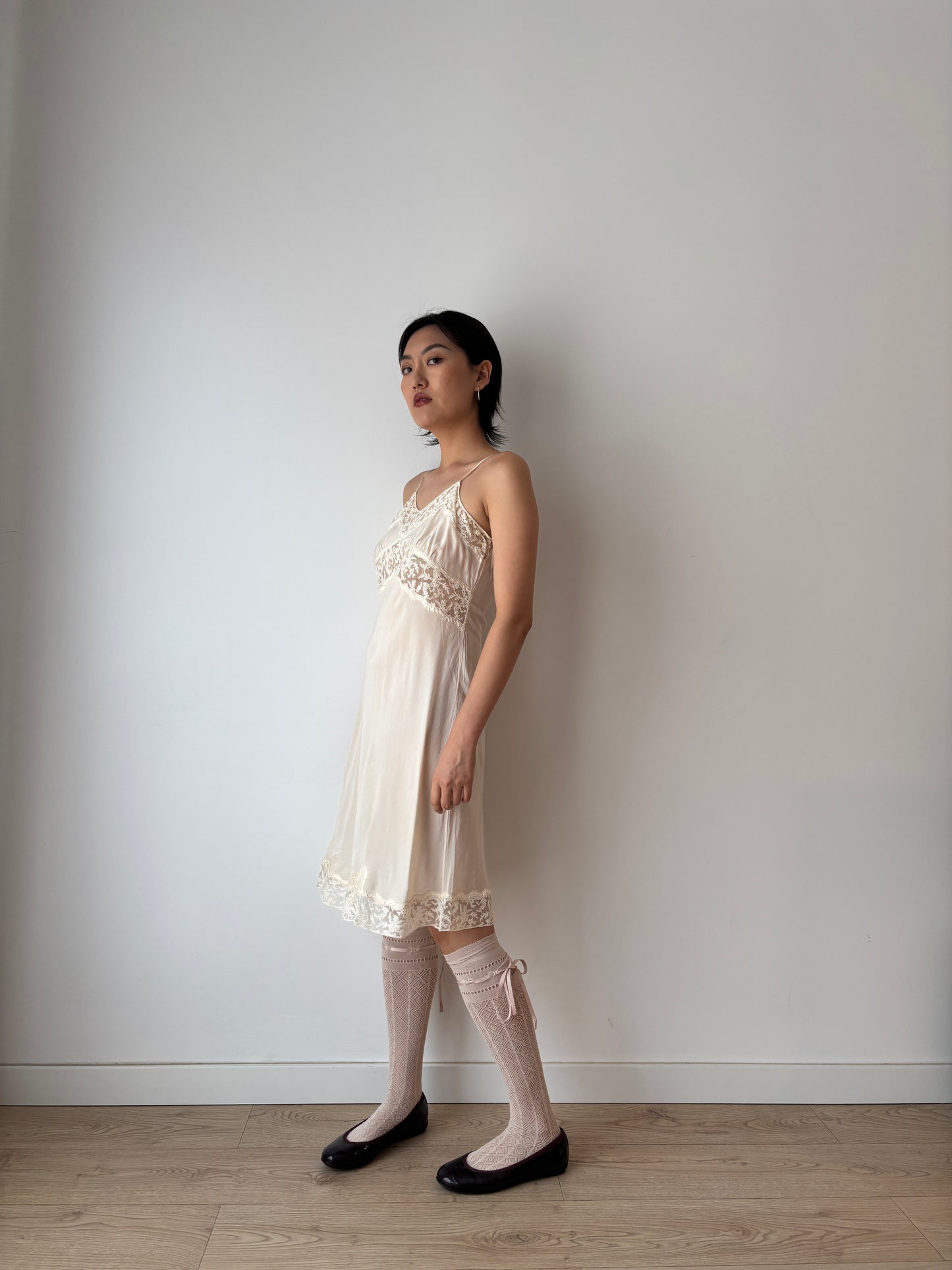 1920s Antique Bow Embroidery White Lace Liquid Pure Silk Slip dress,