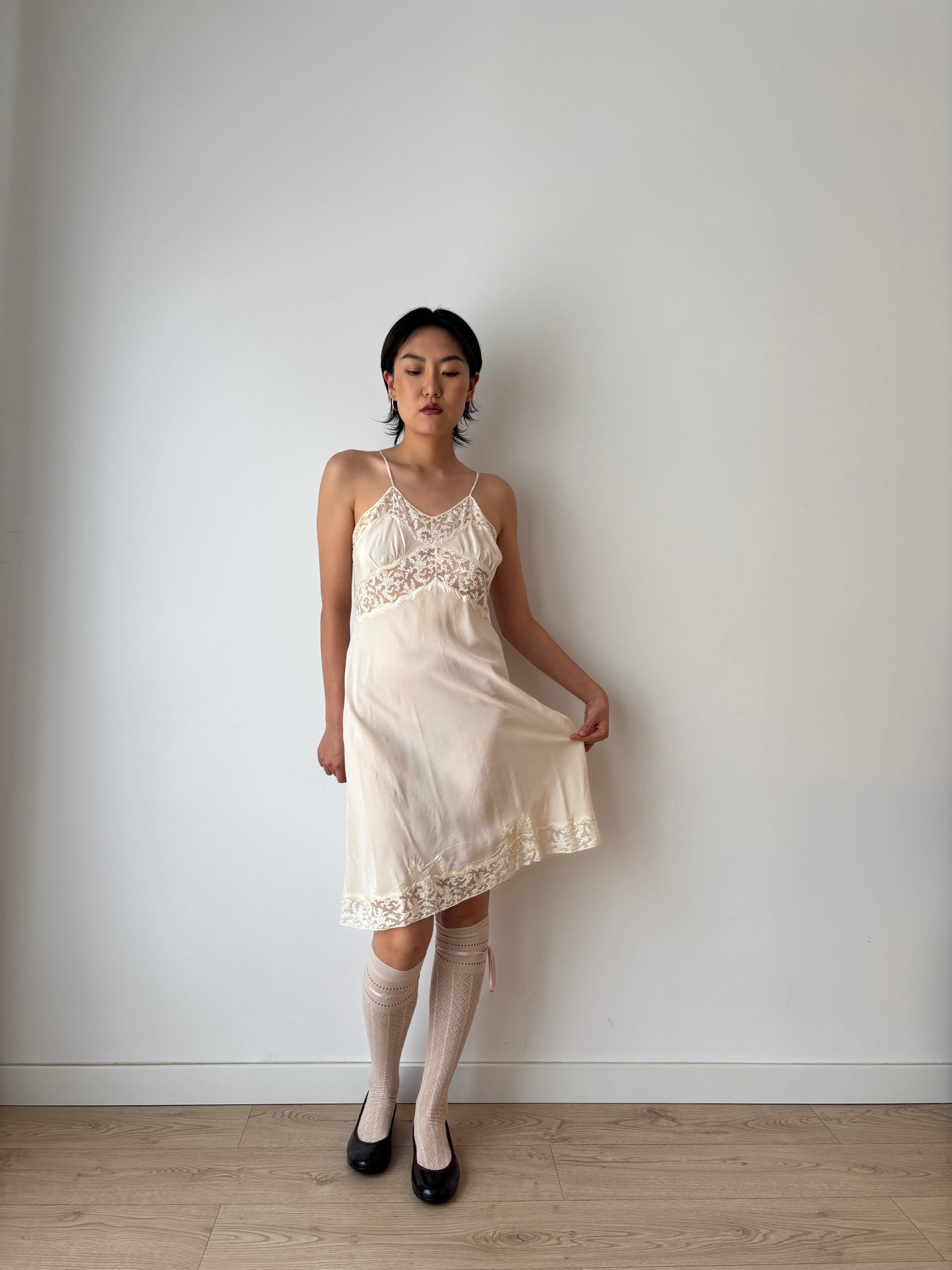 1920s Antique Bow Embroidery White Lace Liquid Pure Silk Slip dress,