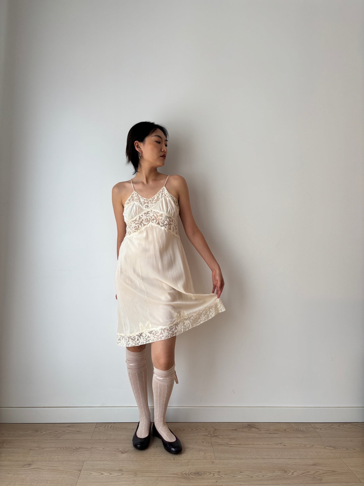 1920s Antique Bow Embroidery White Lace Liquid Pure Silk Slip dress,