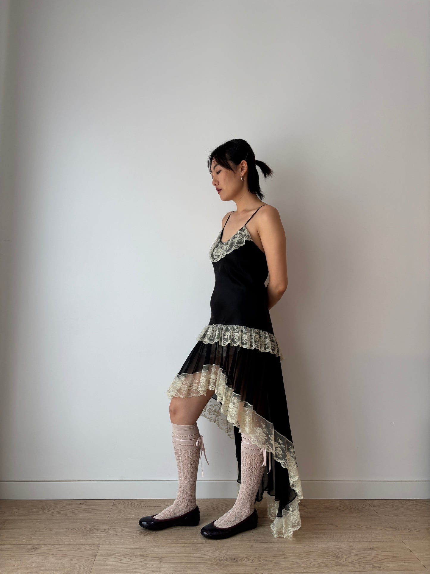 Vintage 90s Chic Y2K black liquid satin pure silk rich lace art deco style nightgown maxi slip dress