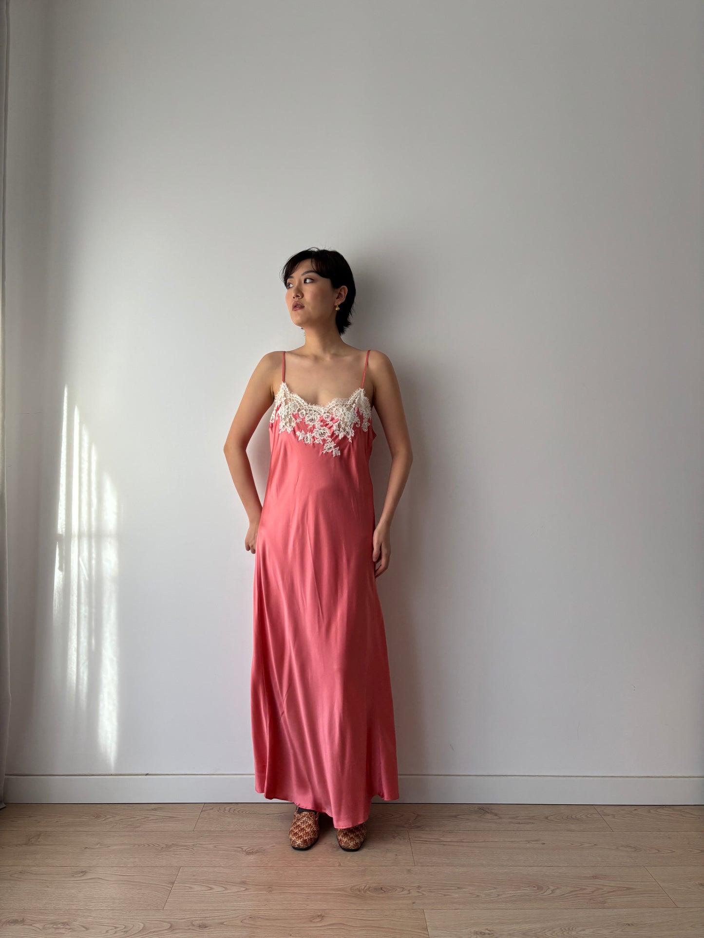 Vintage 1990s simple chic Pink Silk Lace Nightgown