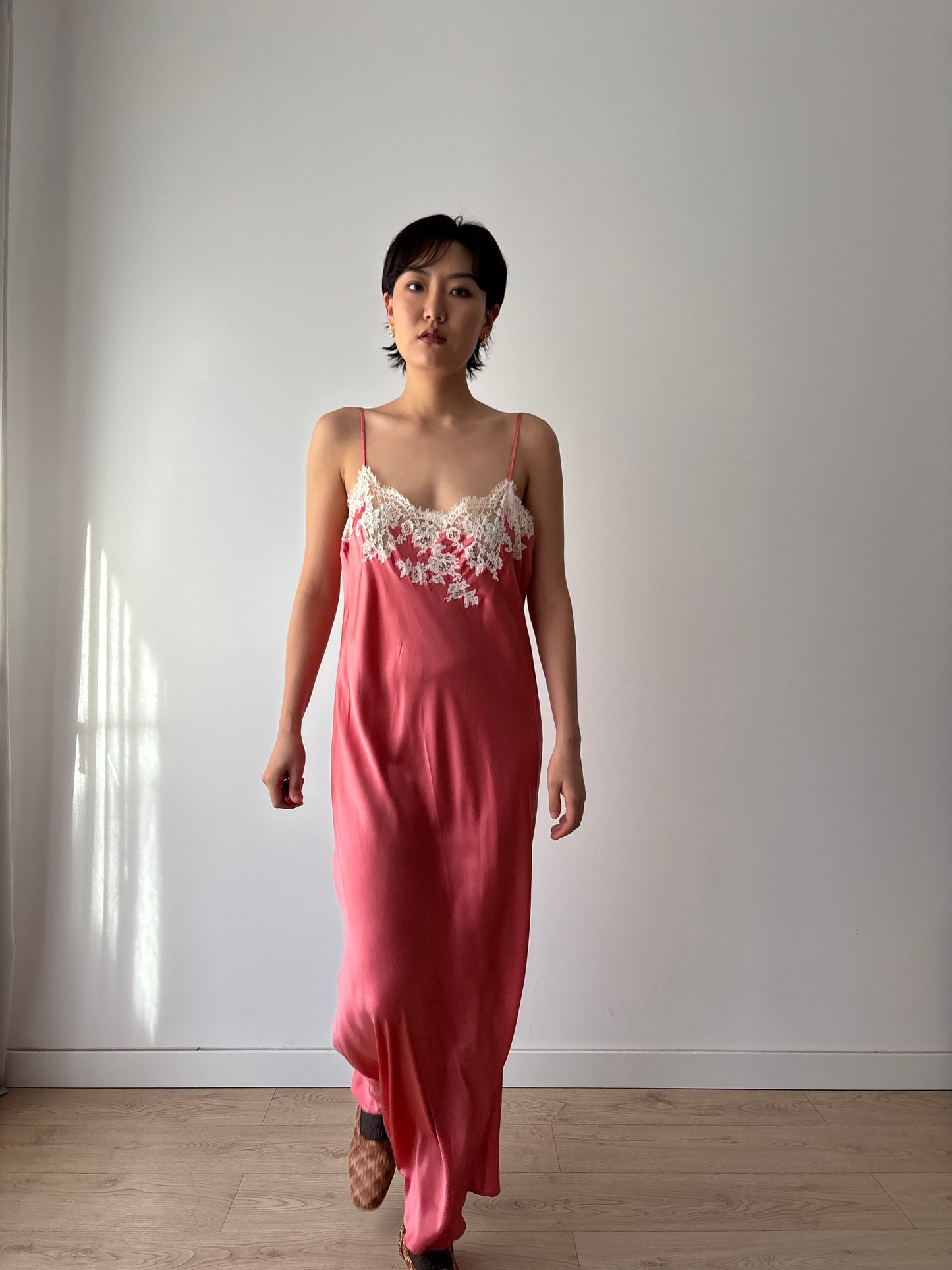 Vintage 1990s simple chic Pink Silk Lace Nightgown