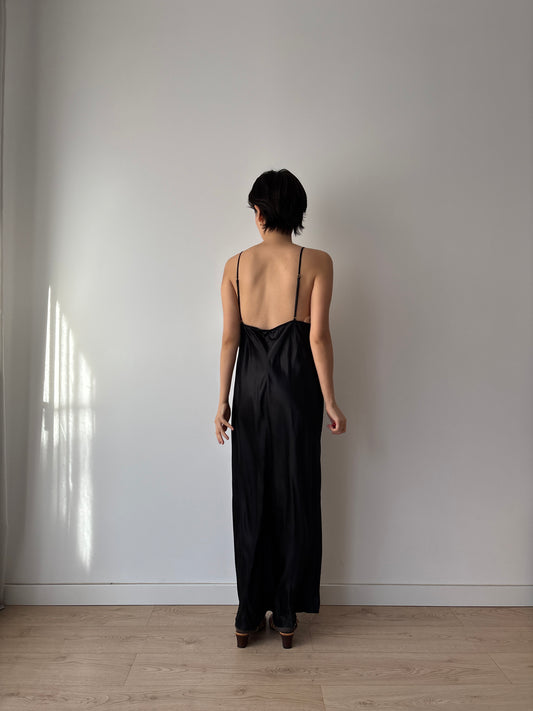 Y2K Black Silk Slip Dress: Straight Cut with Lace Embroidery for Evening