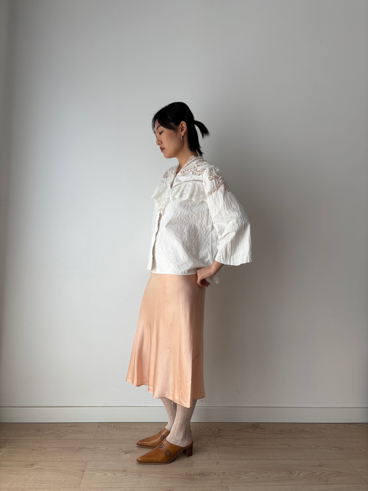 Antique 1910s Edwardian Blouse, 1910s French Lace White Cotton Blouse With Bow Embroidered Lace