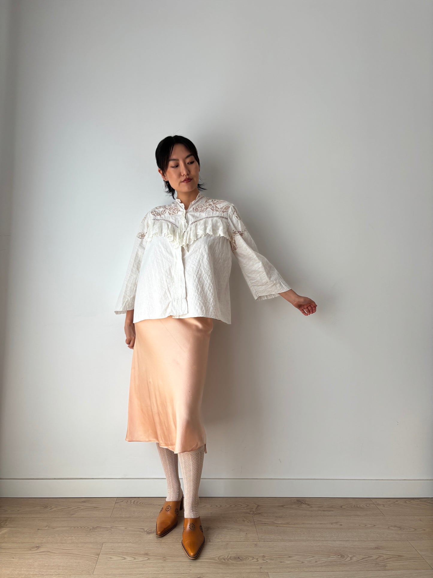 Antique 1910s Edwardian Blouse, 1910s French Lace White Cotton Blouse With Bow Embroidered Lace