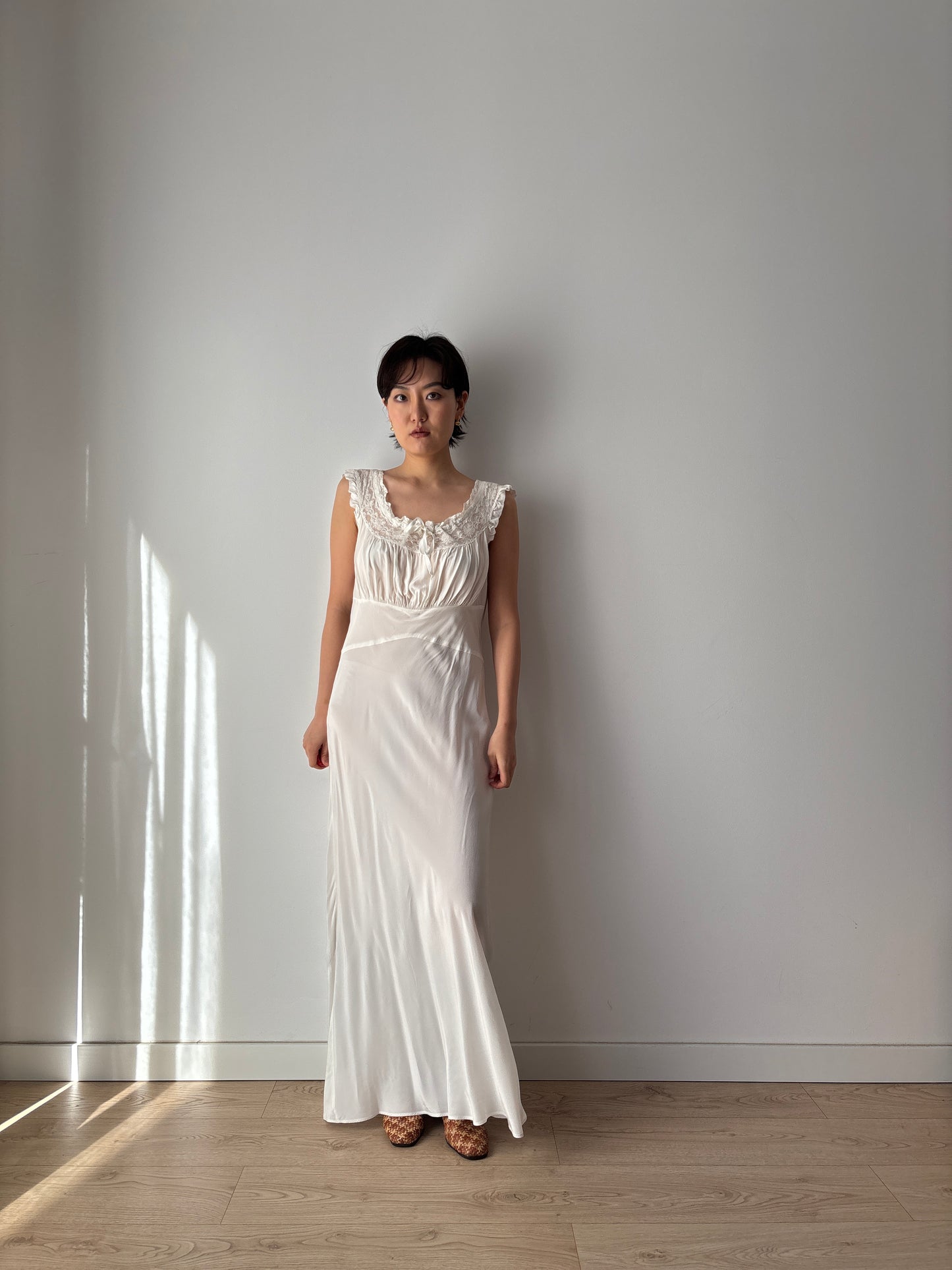 1930s Bias Cut Romantic Bridal Gown: Silk with Bow & Lace Detail