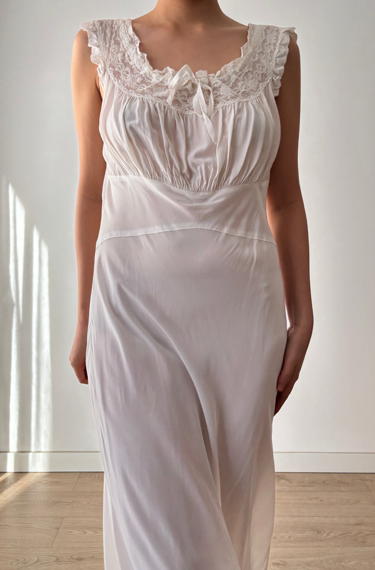 1930s Bias Cut Romantic Bridal Gown: Silk with Bow & Lace Detail