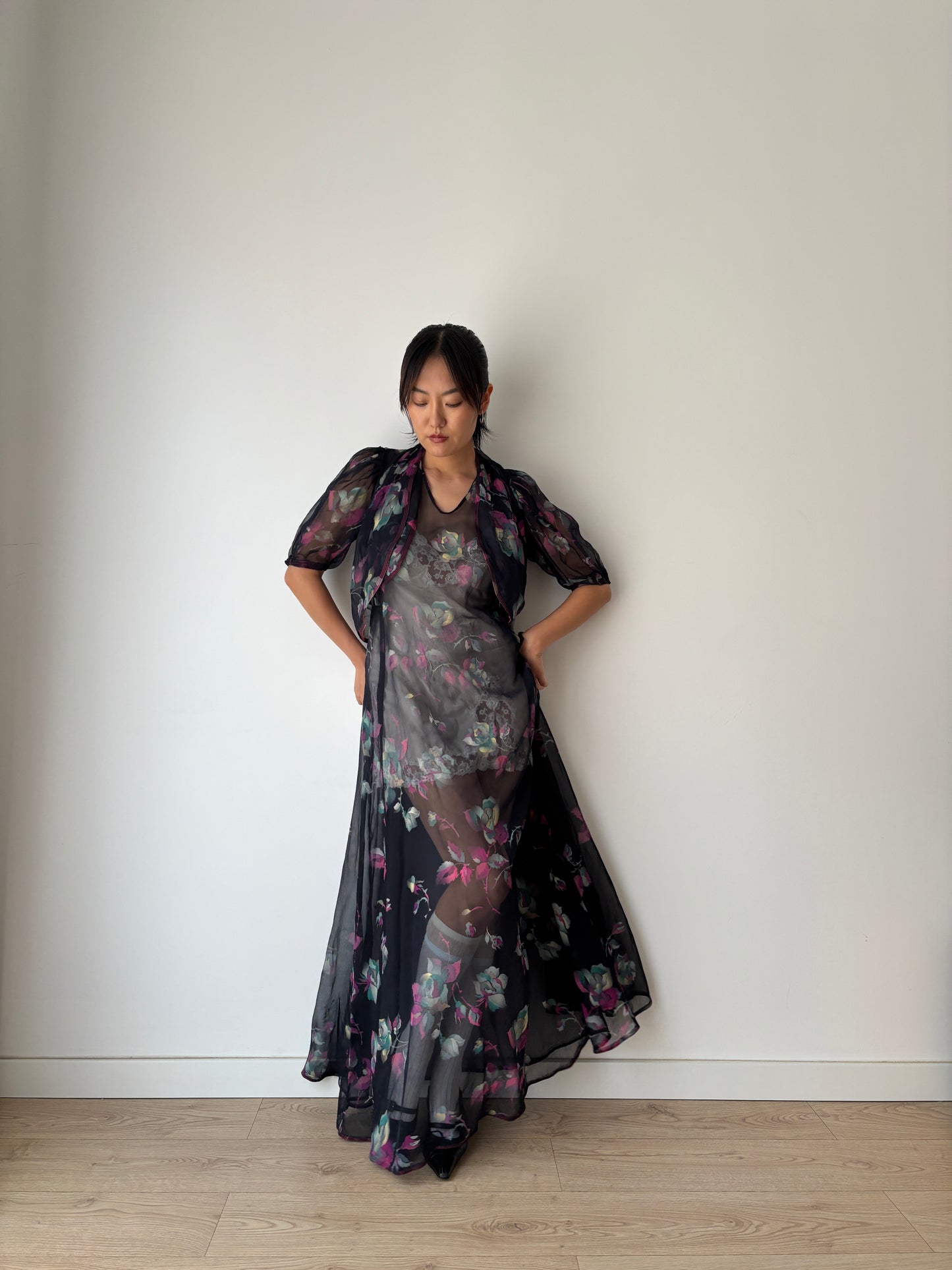 1940s 50s Black Floral Pure Silk Nightgown 2 Piece Set / Bed Jacket Slip Dress Lingerie Set