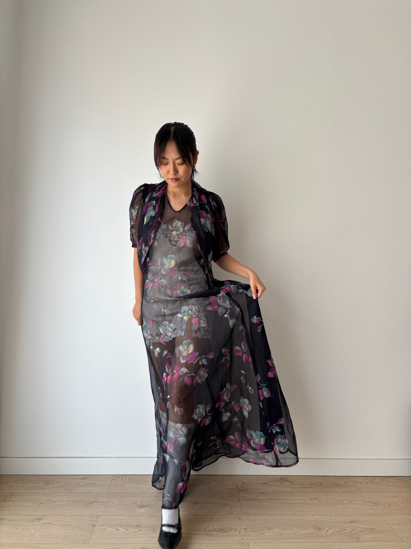 1940s 50s Black Floral Pure Silk Nightgown 2 Piece Set / Bed Jacket Slip Dress Lingerie Set