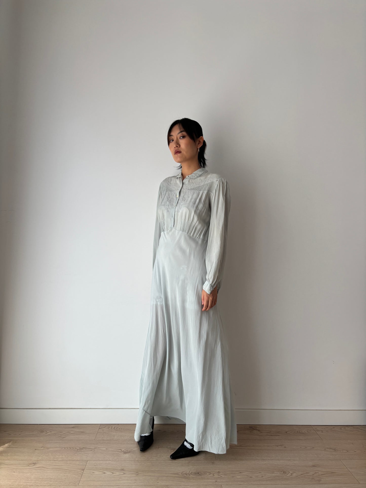 1930s Antique Blue Bias Cut Negligee Pure Silk Crepe Embroidery Nightgown