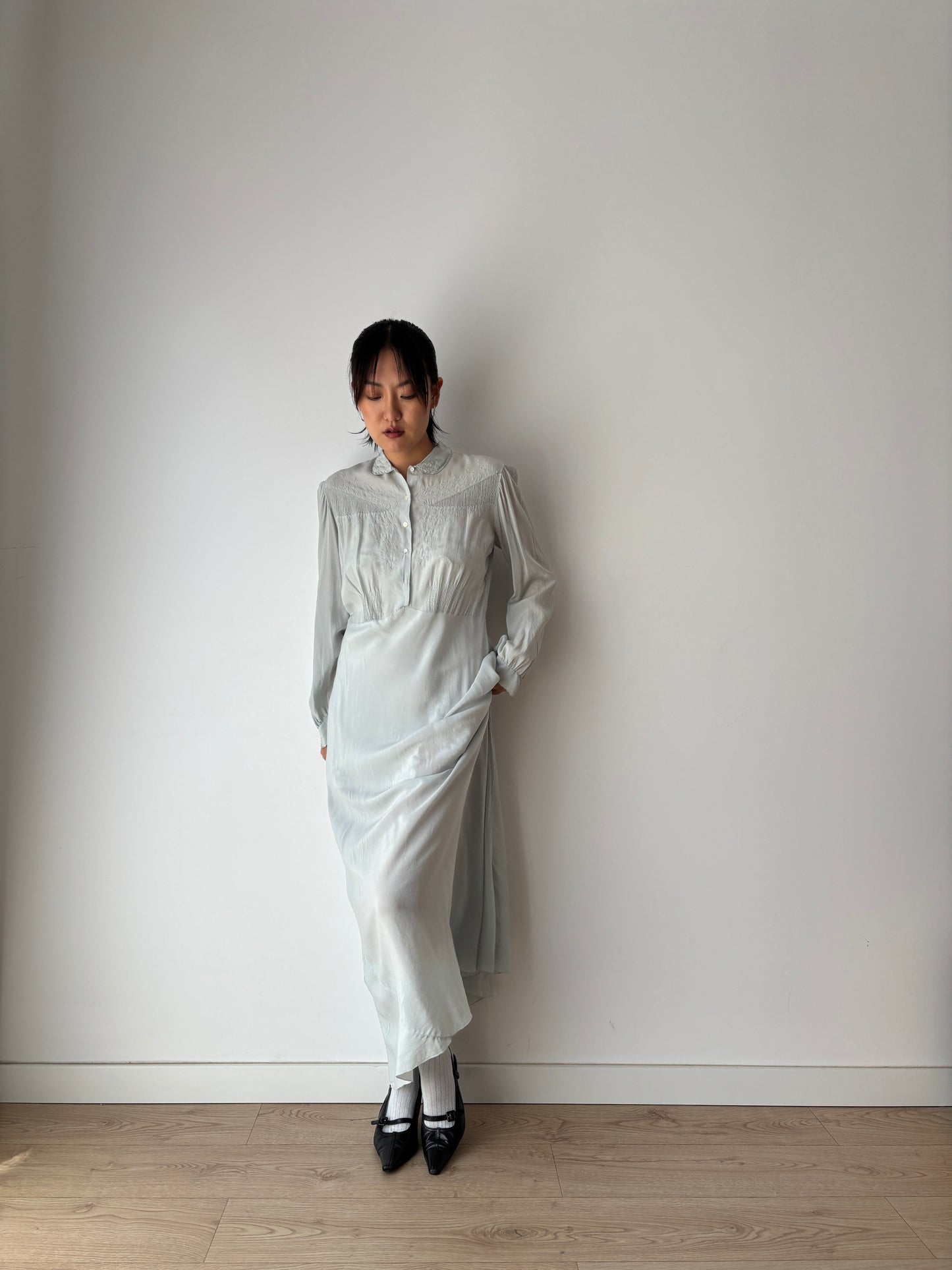 1930s Antique Blue Bias Cut Negligee Pure Silk Crepe Embroidery Nightgown