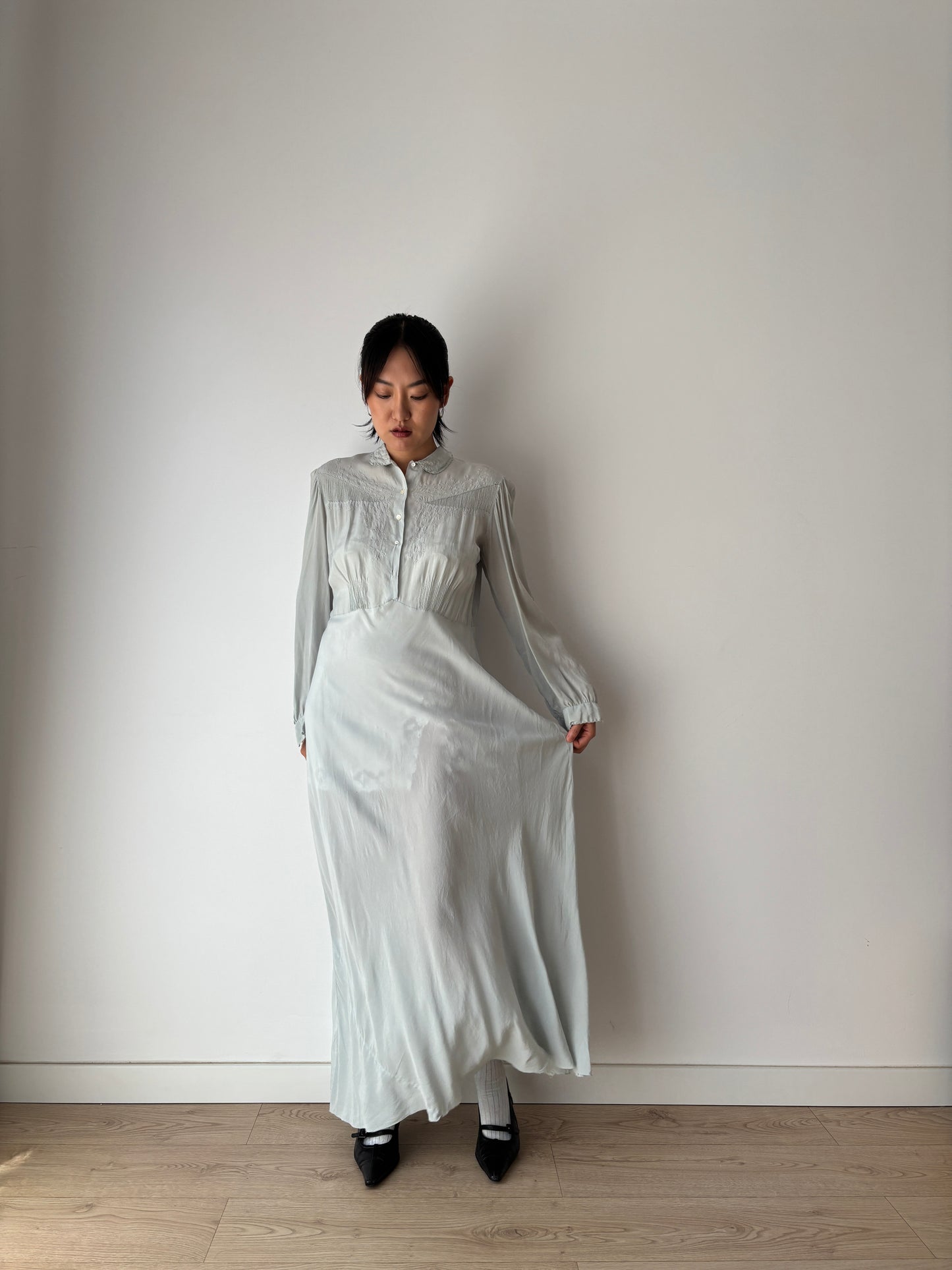 1930s Antique Blue Bias Cut Negligee Pure Silk Crepe Embroidery Nightgown