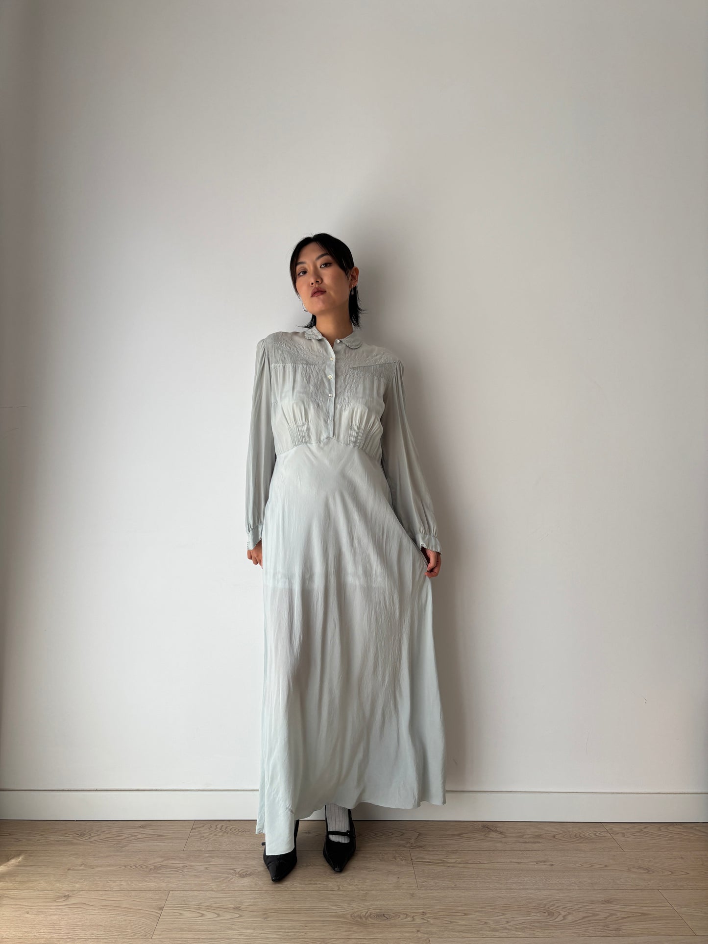 1930s Antique Blue Bias Cut Negligee Pure Silk Crepe Embroidery Nightgown