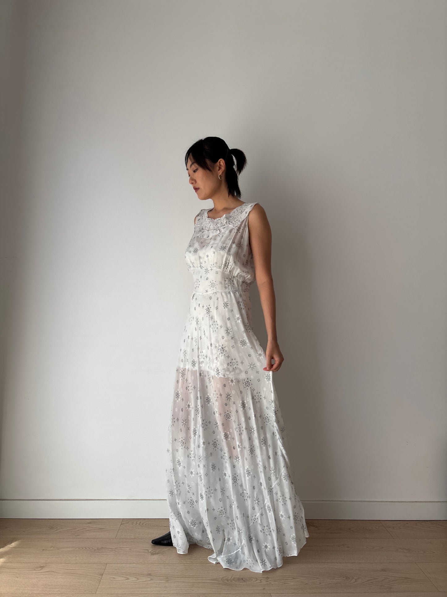 vintage 1940s blue print silk lace ribbon art deco style bias cut dress