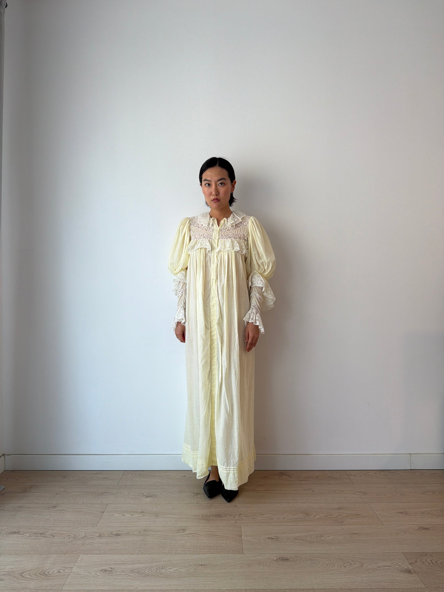 Antique 1900s 1910s Edwardian Cotton Yellow Nightgown with Leg-of-mutton Bishop sleeves and layered lace flounce cuffs