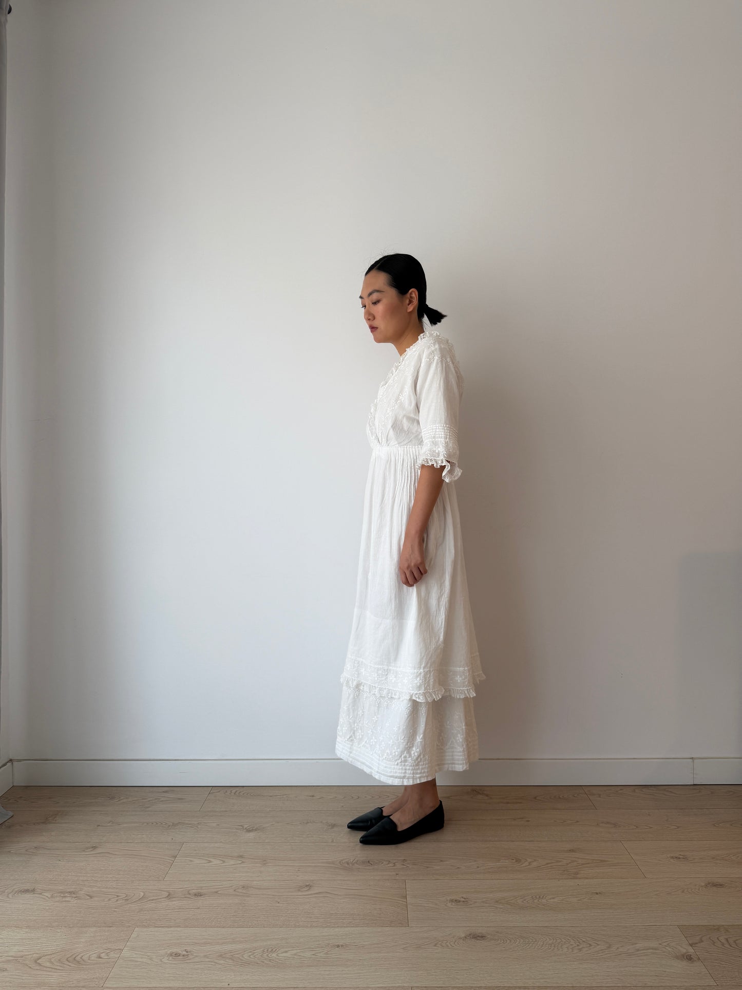 Antique 1905s 1915s Edwardian white cotton tea dress, French lace lawn dress, Romantic edwardian day dress