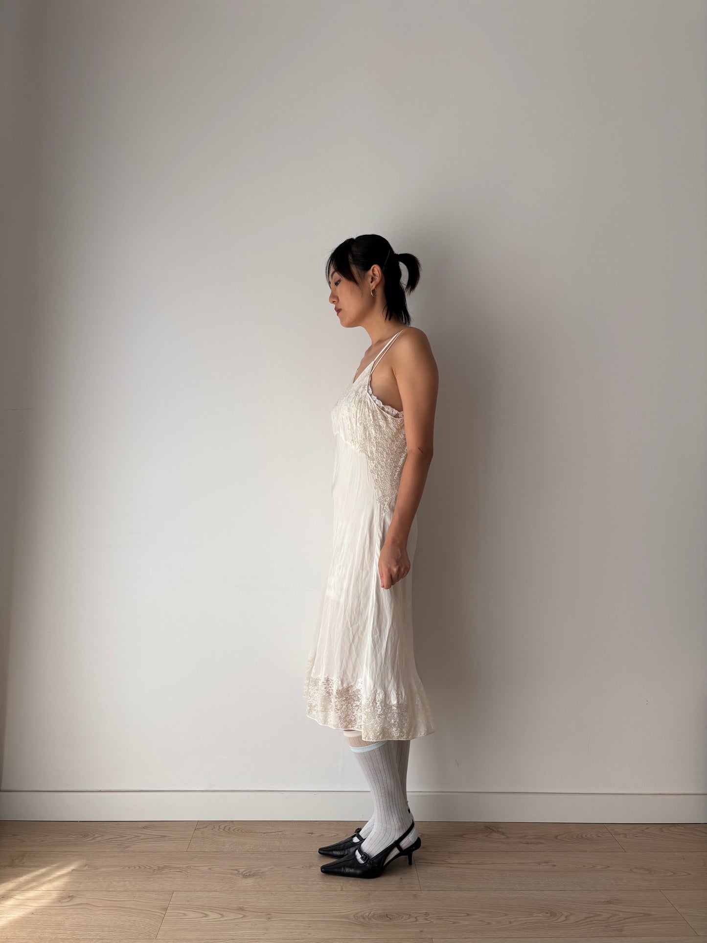 1930s Bridal Antique White Lace Liquid Silk Satin Crepe Slip dress, Vintage lace mini dress