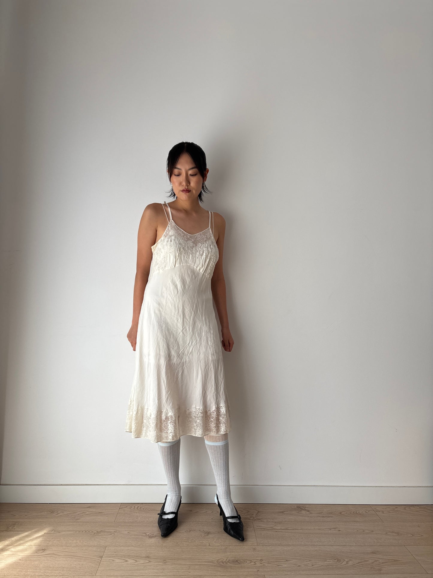 1930s Bridal Antique White Lace Liquid Silk Satin Crepe Slip dress, Vintage lace mini dress