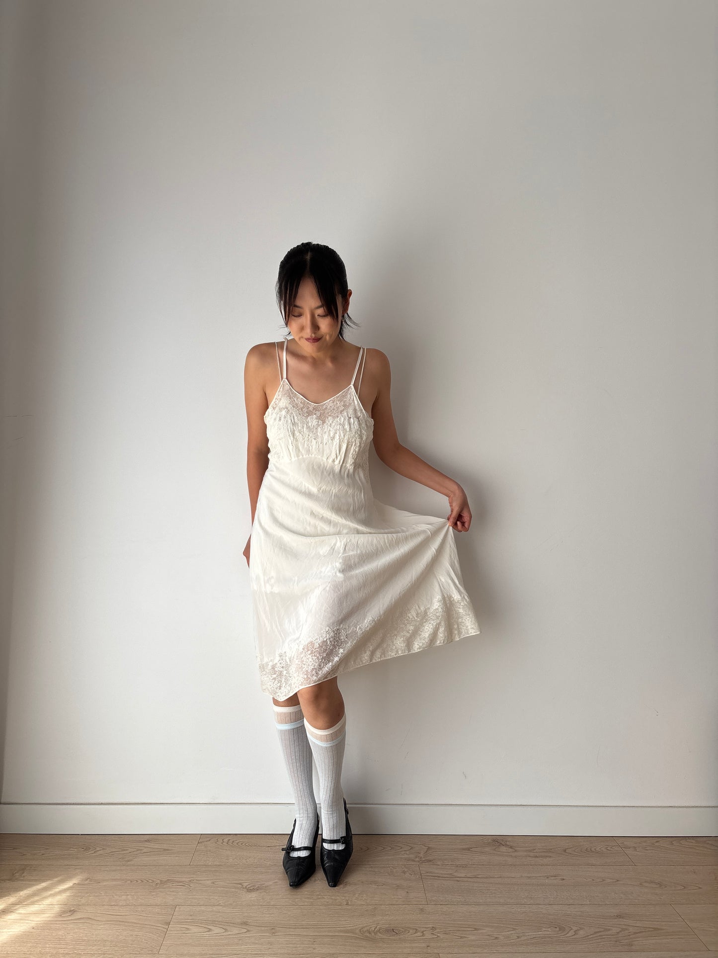 1930s Bridal Antique White Lace Liquid Silk Satin Crepe Slip dress, Vintage lace mini dress