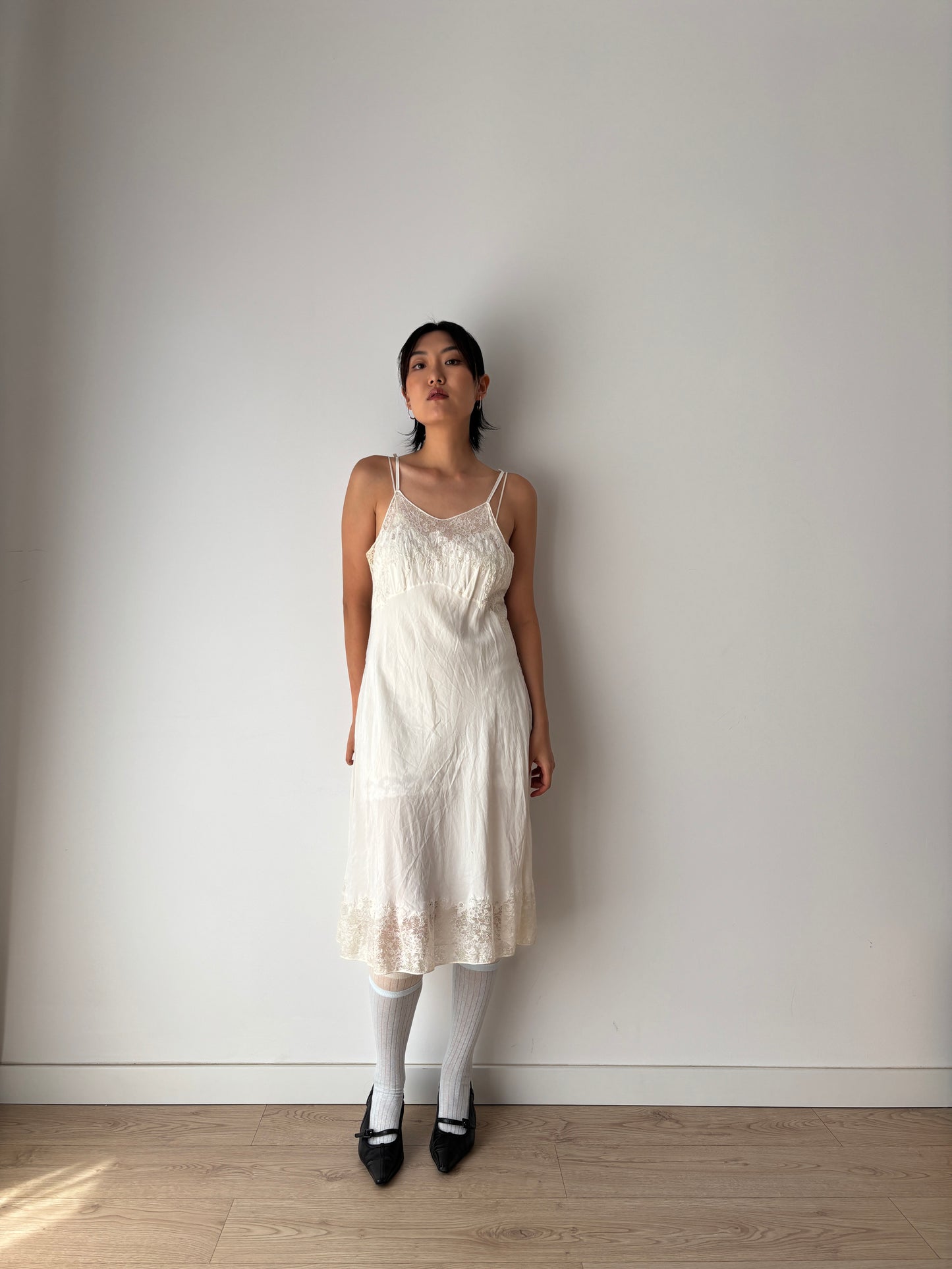 1930s Bridal Antique White Lace Liquid Silk Satin Crepe Slip dress, Vintage lace mini dress