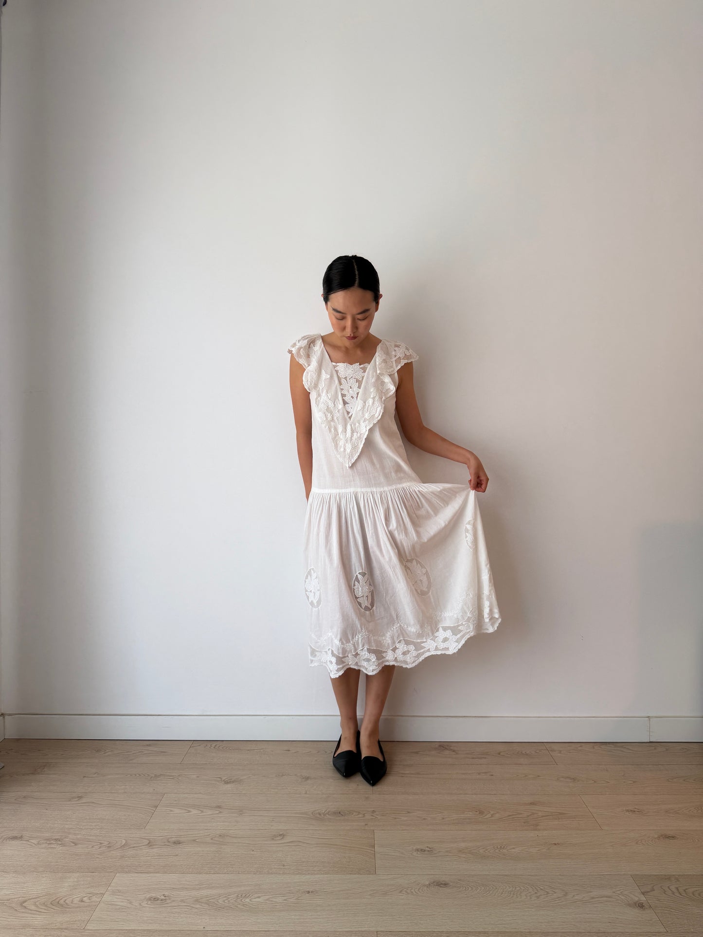 1940s 1950s White Cotton Floral Lace dress