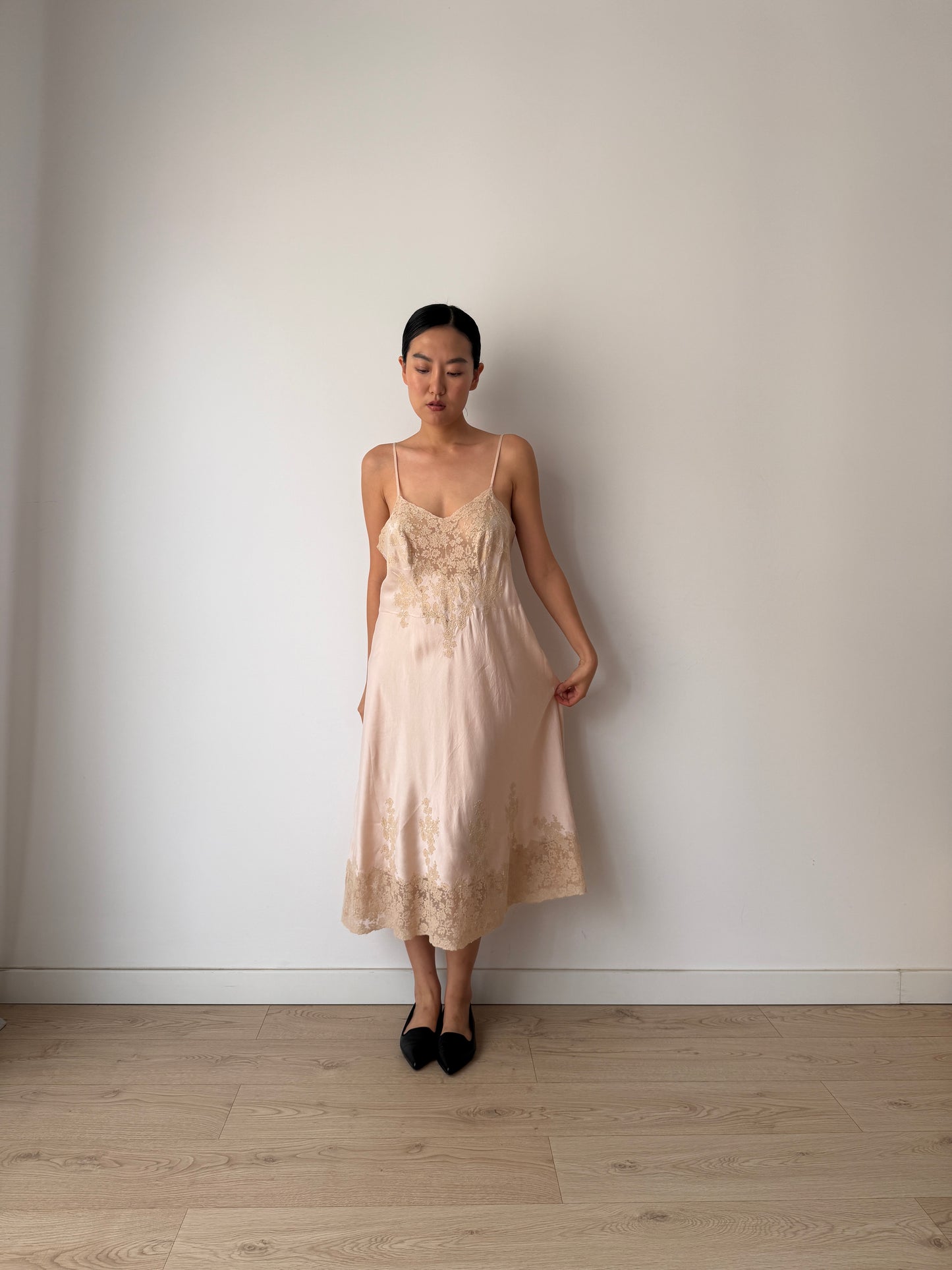Rare 1940s Heavy Lace Pale Pink Floral Appliqué Pure Silk Bridal Camisole, 30s Slip Dress