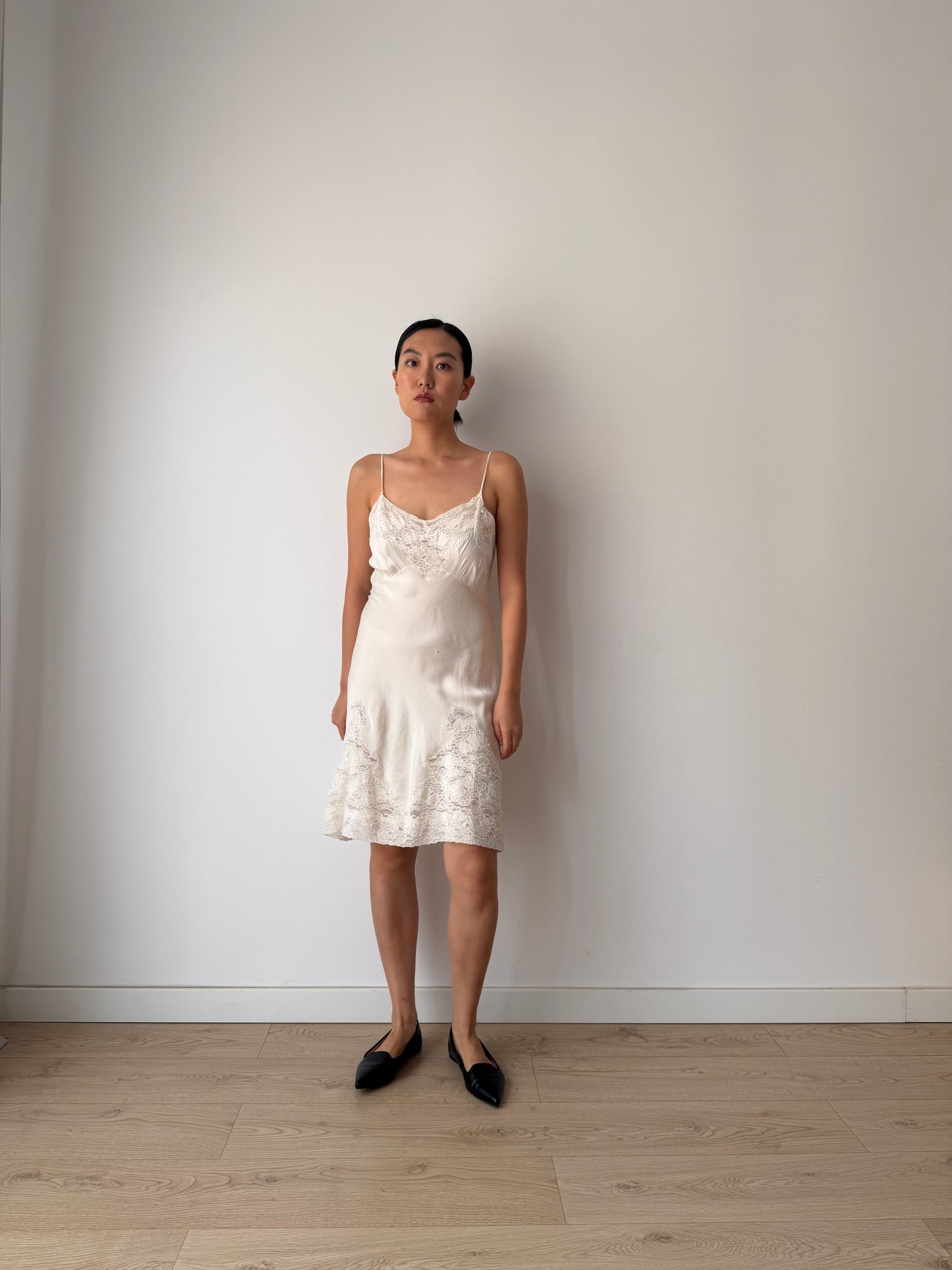 1930s Ivory Silk Slip Dress, Antique Floral Lace Appliqué, Bridal Vintage Clothing
