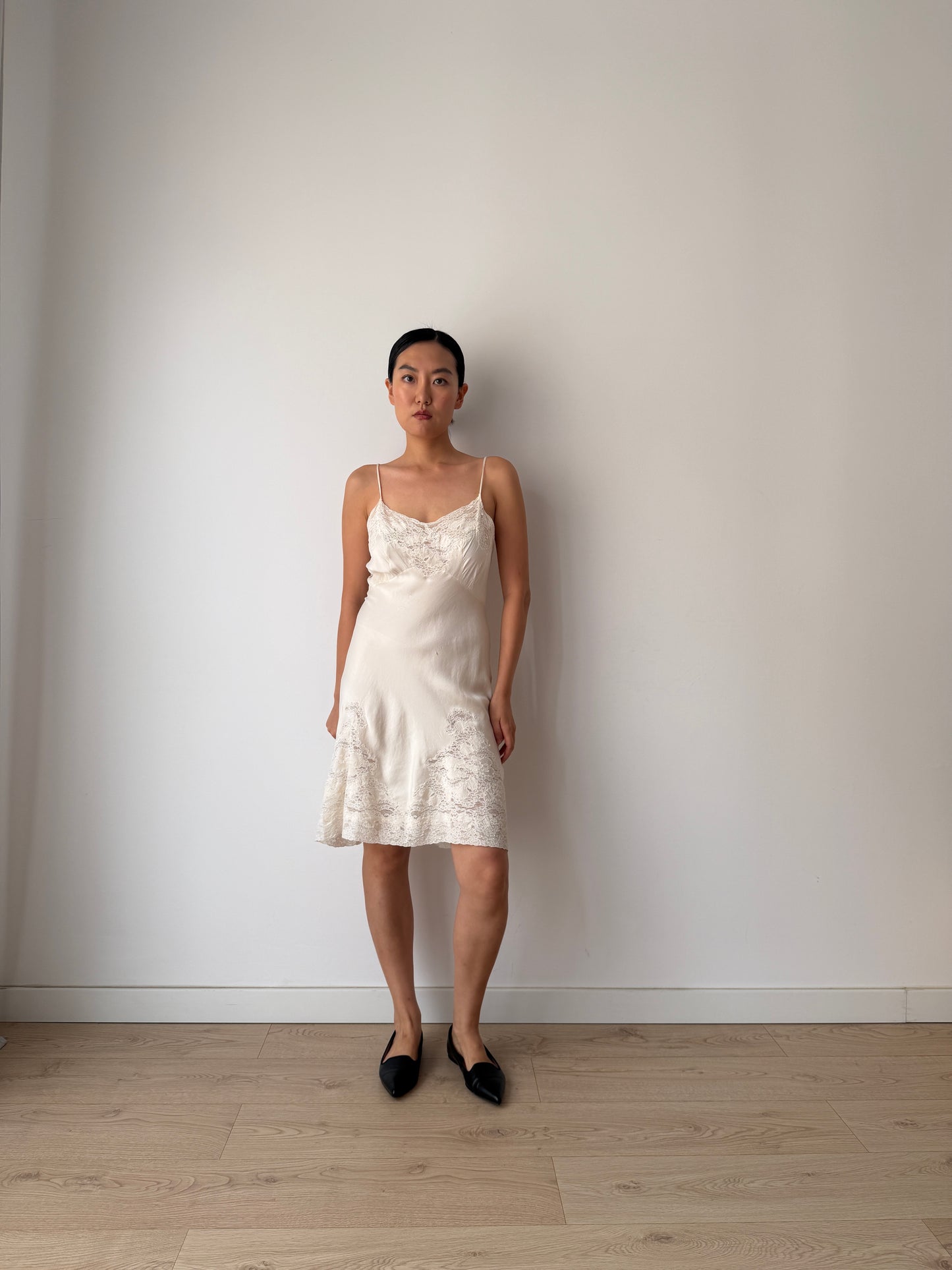 1930s Ivory Silk Slip Dress, Antique Floral Lace Appliqué, Bridal Vintage Clothing