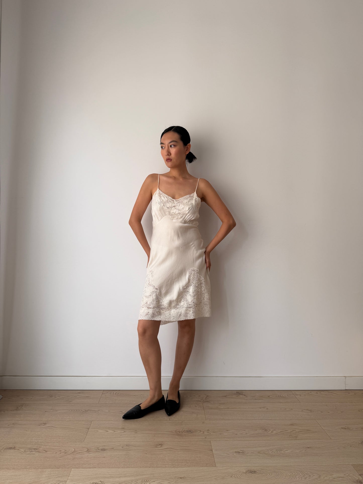 1930s Ivory Silk Slip Dress, Antique Floral Lace Appliqué, Bridal Vintage Clothing