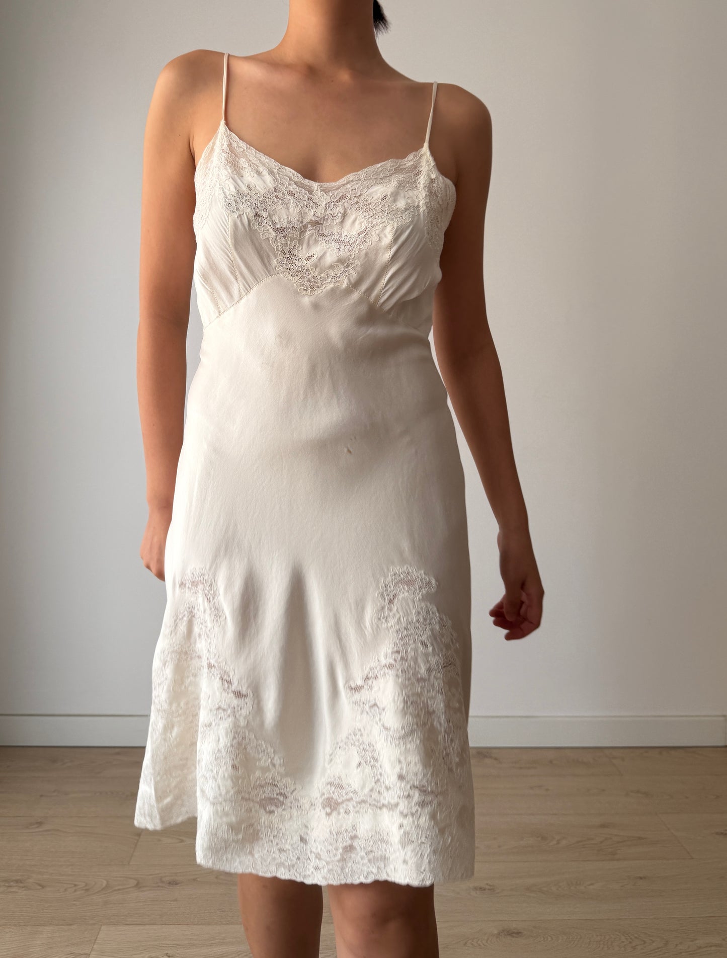 1930s Ivory Silk Slip Dress, Antique Floral Lace Appliqué, Bridal Vintage Clothing