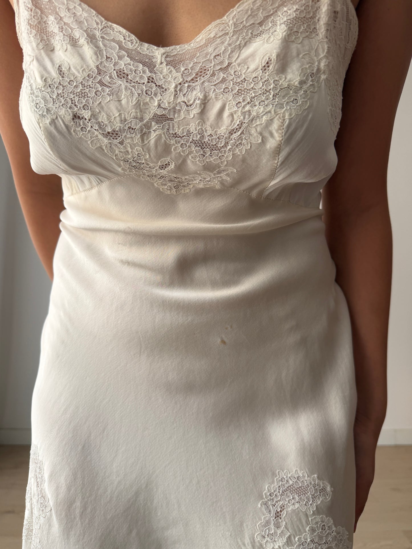 1930s Ivory Silk Slip Dress, Antique Floral Lace Appliqué, Bridal Vintage Clothing