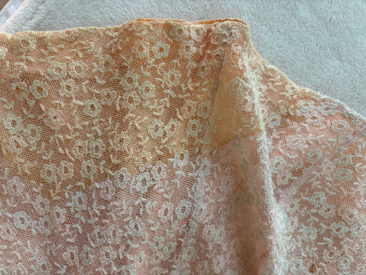 1930s 1940s Antique Vintage Pale Pink Silk Heavy Lace Nightgown Lingerie Robe