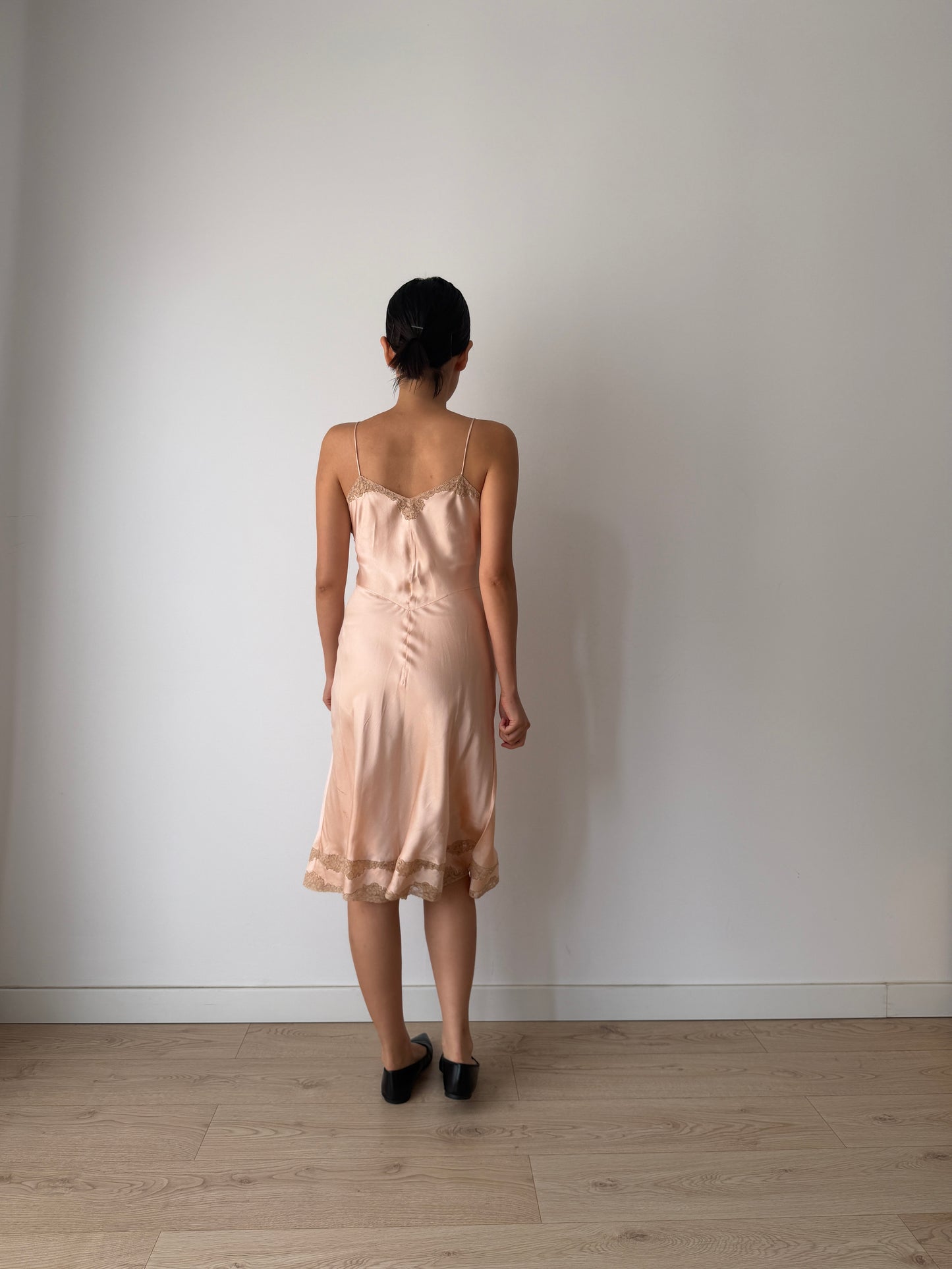 1930s Peach Pink Lace Pure Silk French Applique Lace Camisole, 30s Slip Dress