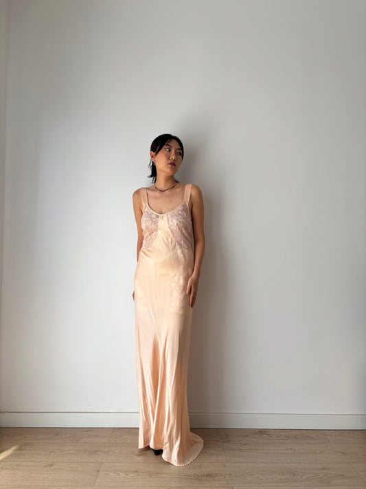 1920s Pesch Pastel Pink Silk Bias Cut Pure Silk Lace Nightgown