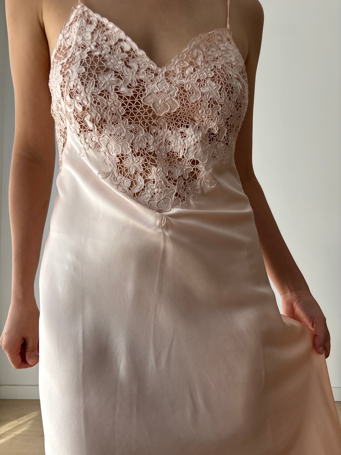 Vintage Antique Pale Pink Embroidery Lace Liquid Pure Silk Slip dress