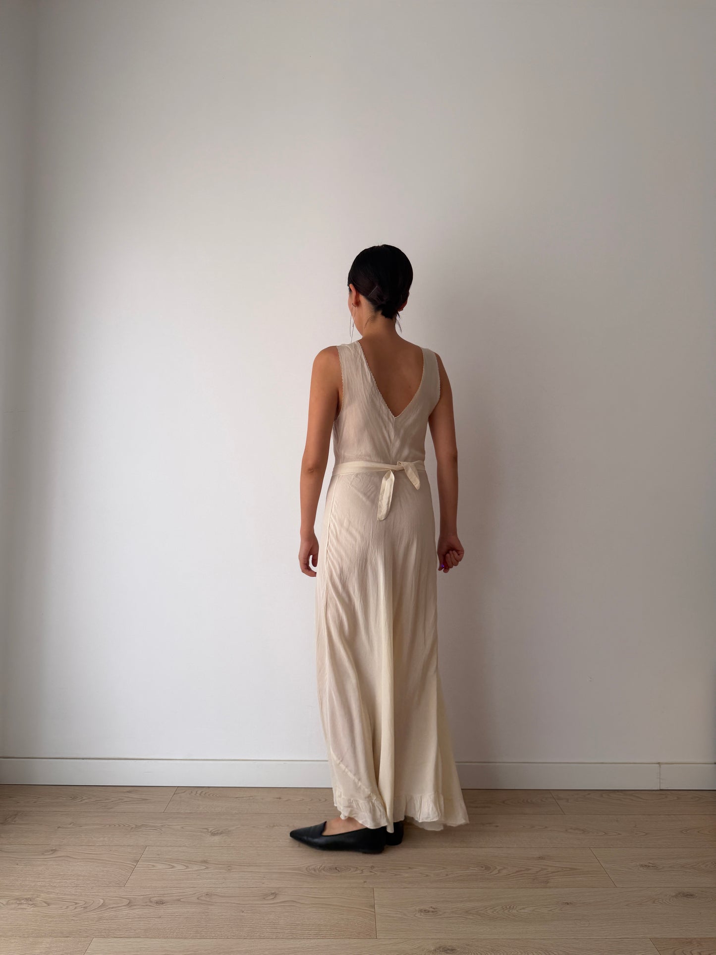 1930s Antique Pure Silk Bridal Bias Cut Gown With Pintuck Embroidery And Raised Floral Motifs
