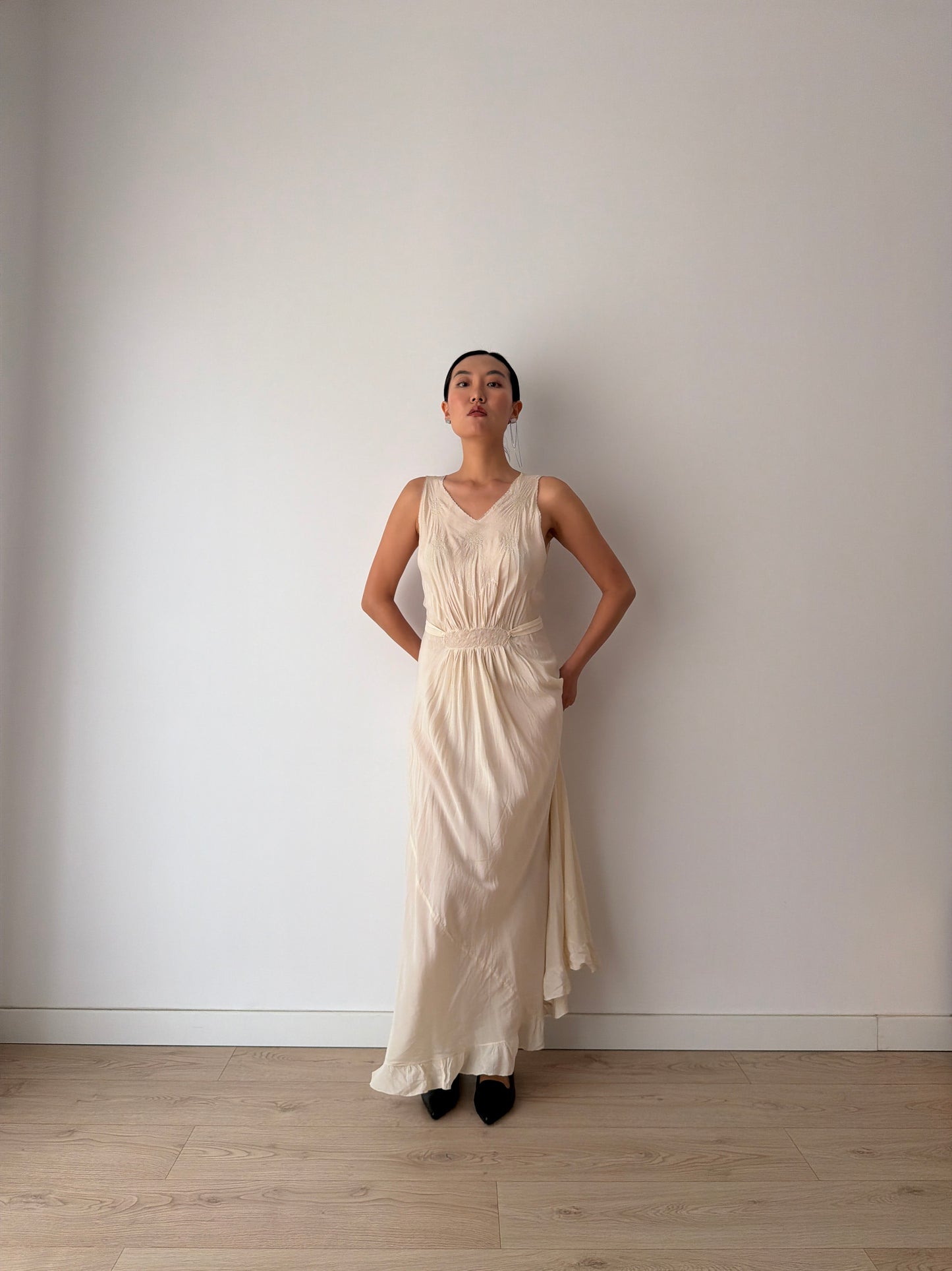 1930s Antique Pure Silk Bridal Bias Cut Gown With Pintuck Embroidery And Raised Floral Motifs