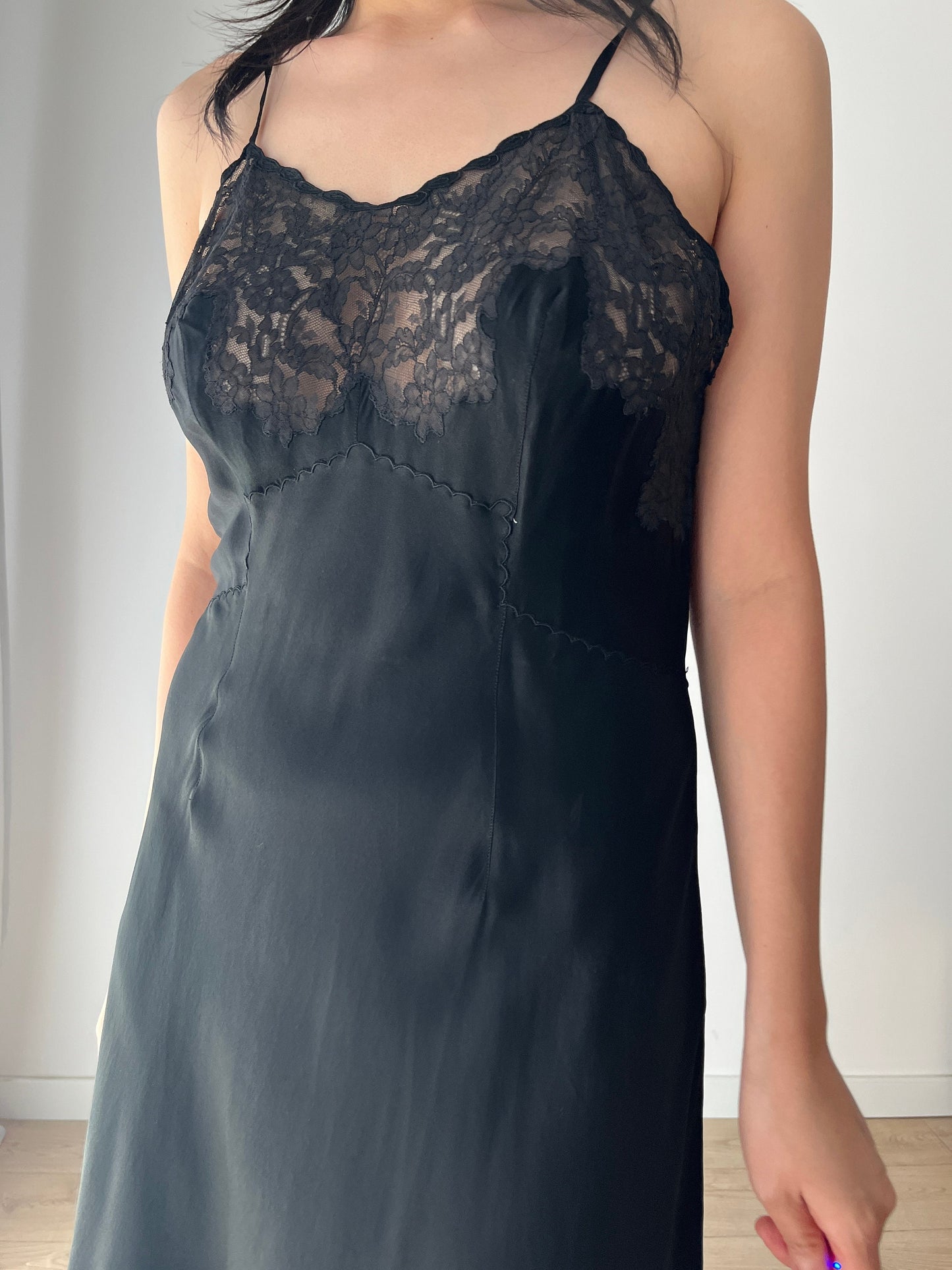 Antique vintage 1930s black liquid satin pure silk lace embroidered art deco bias cut slip