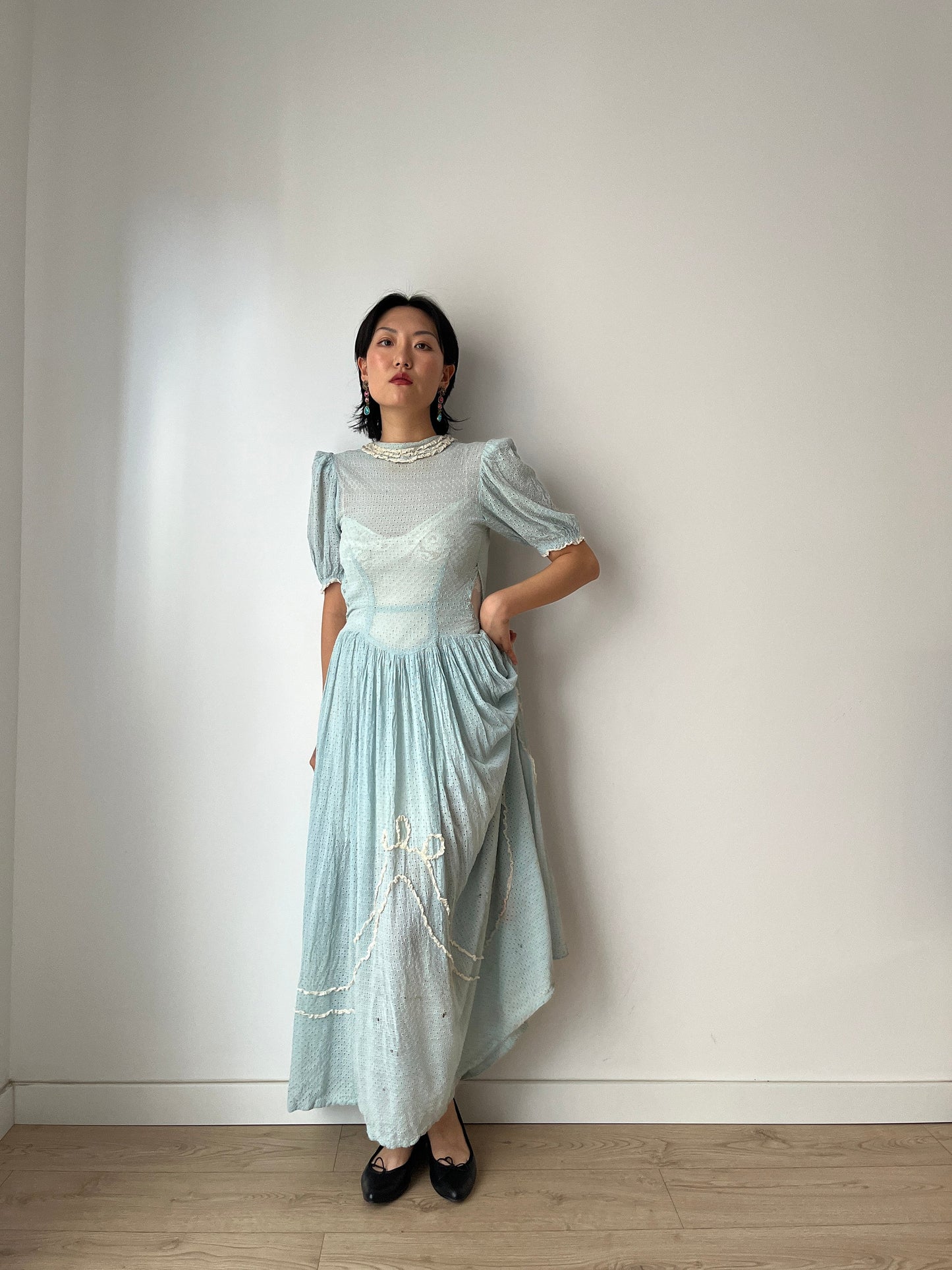 Vintage 1930s Blue Lace Bow Liquid Pure Silk Crepe Embroidered Tailored Handmade Dress