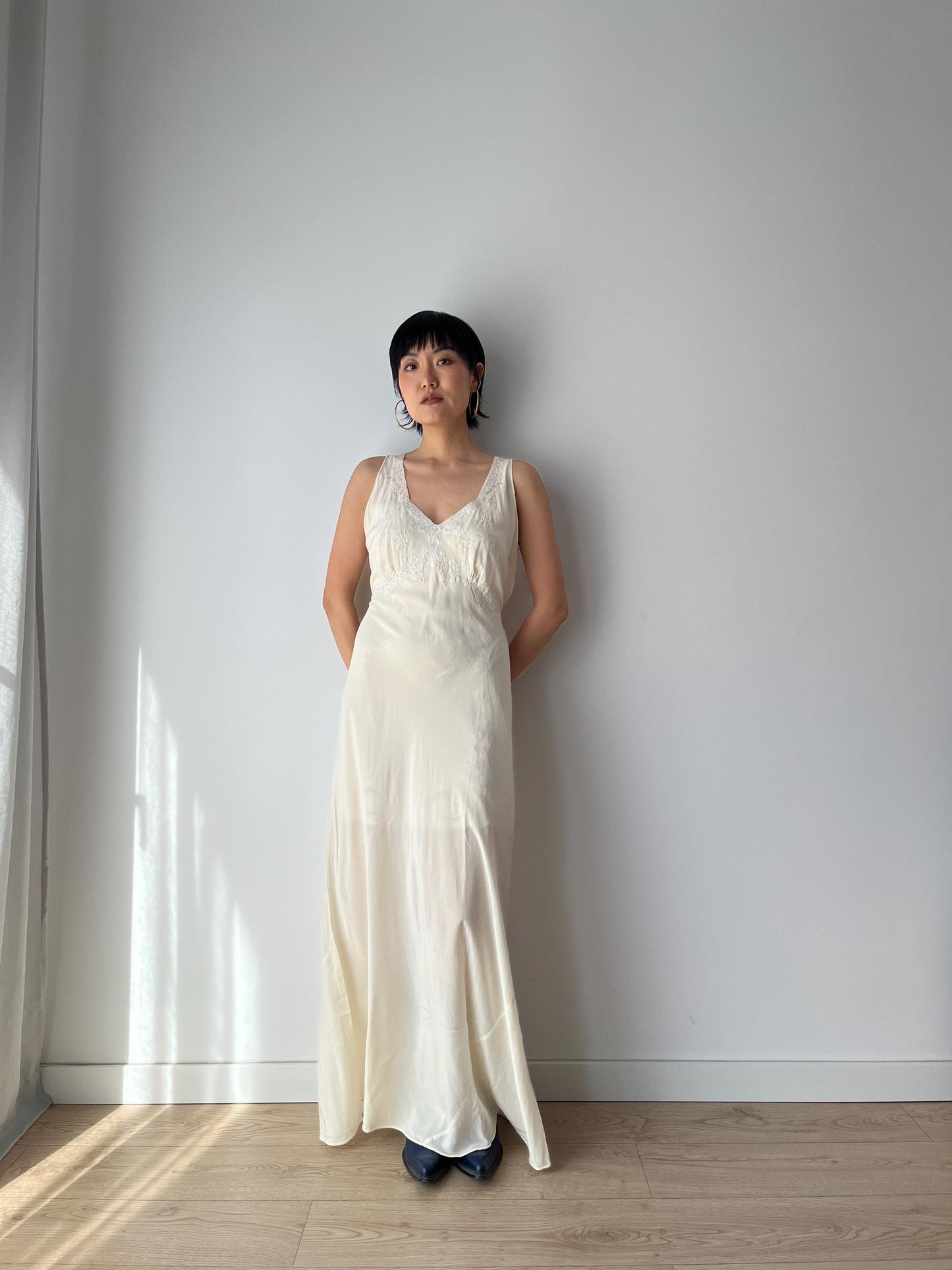 1930s Antique Bridal Lace Bias Cut Negligee Silk Satin Embroidered Nightgown