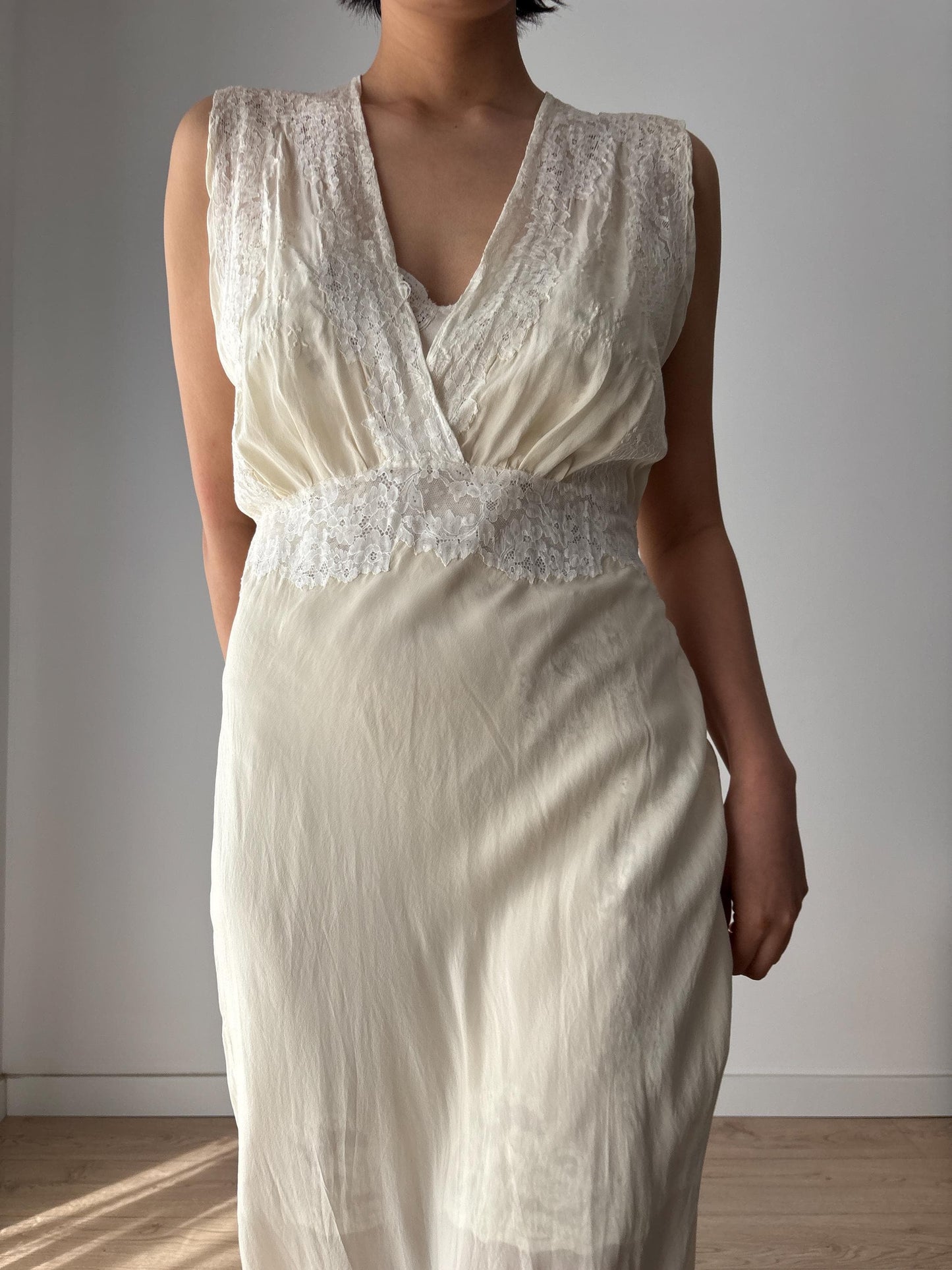 1930s Antique Bridal Lace Bias Cut Negligee Silk Satin Embroidered Nightgown