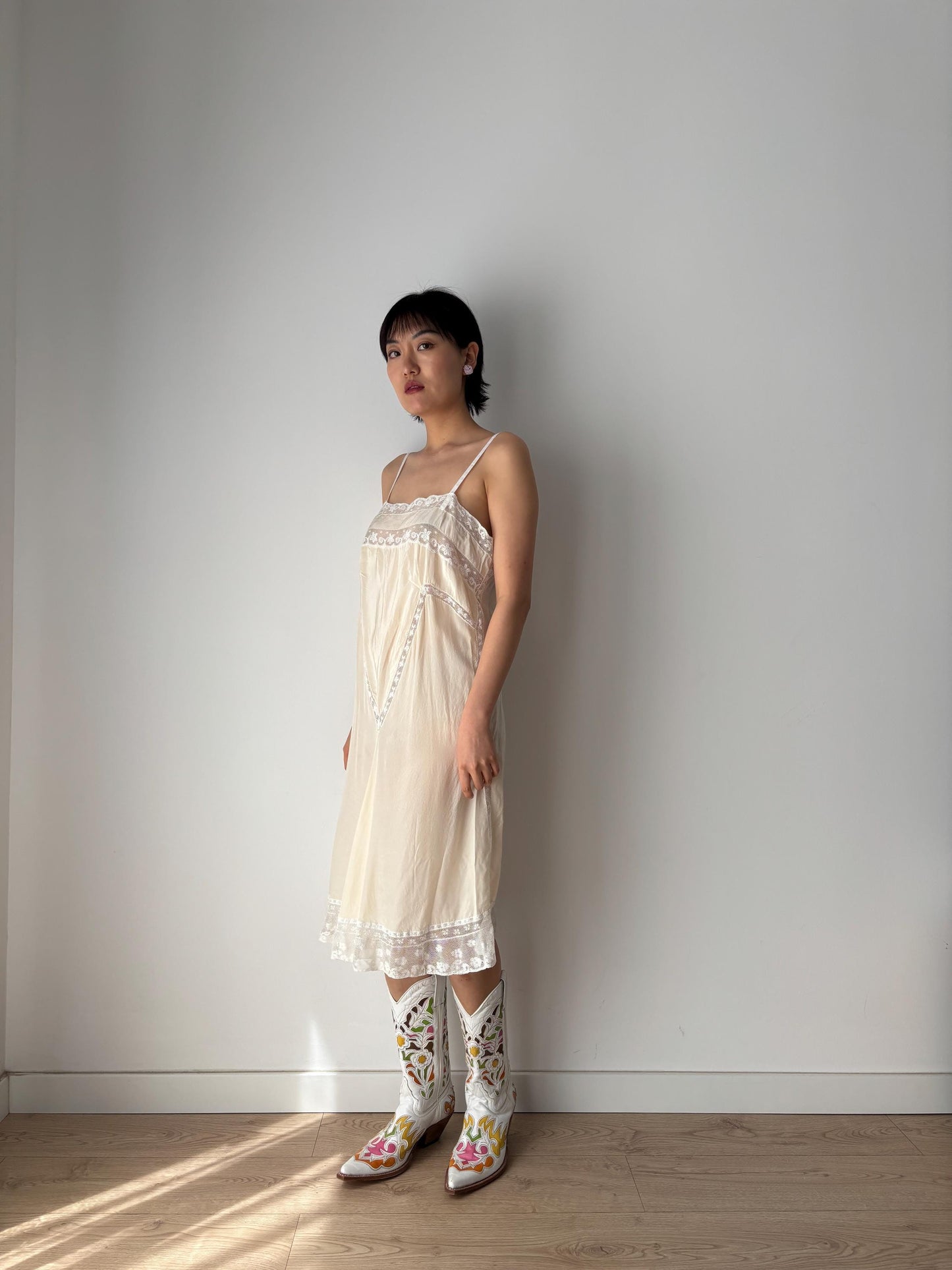 1920s 1930s Antique White Silk Edwardian Victorian Lace Slip dress