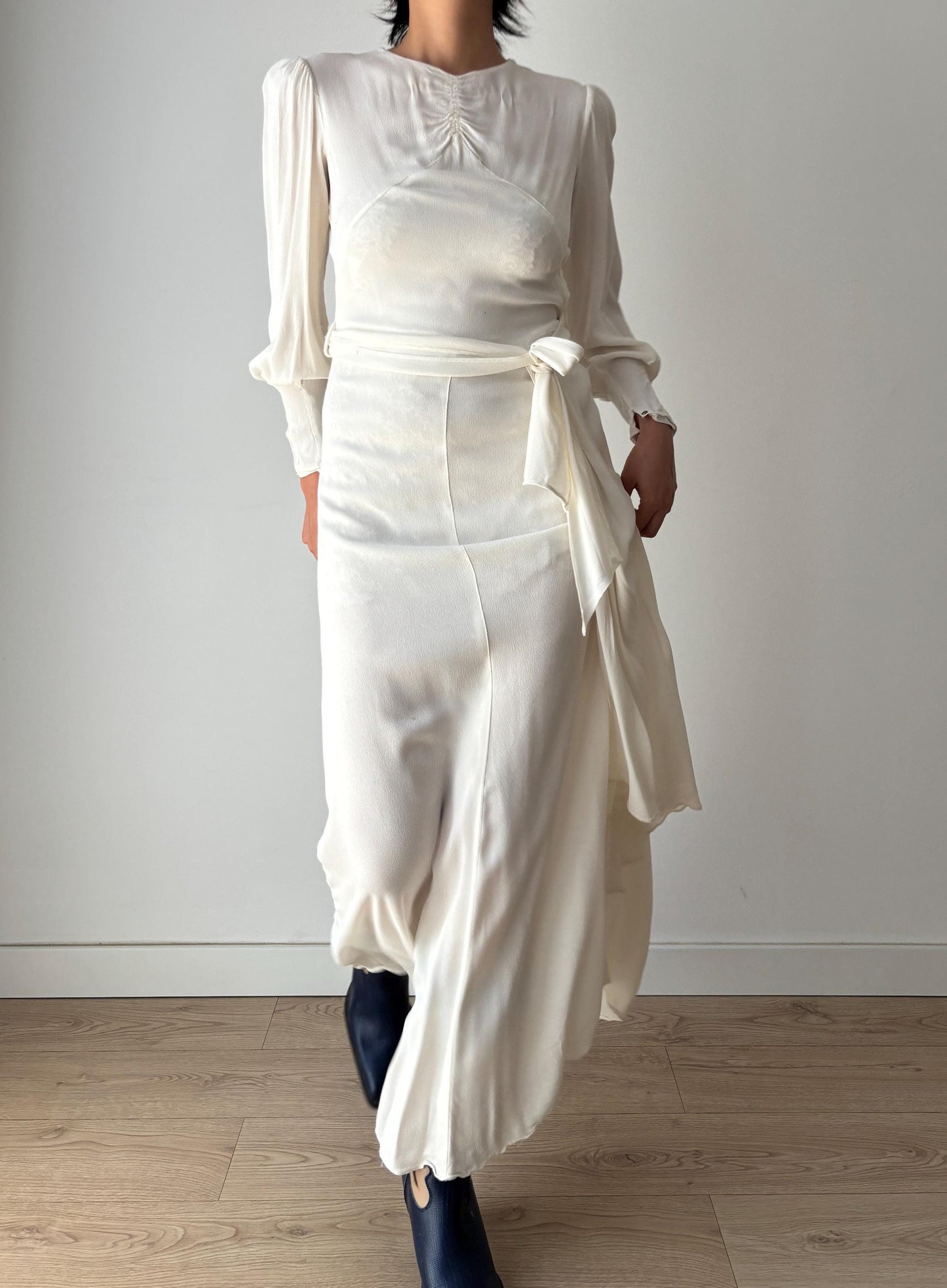 1930s Antique White 100% Silk Crepe Long Maxi Bridal dress, Vintage lace wedding dress